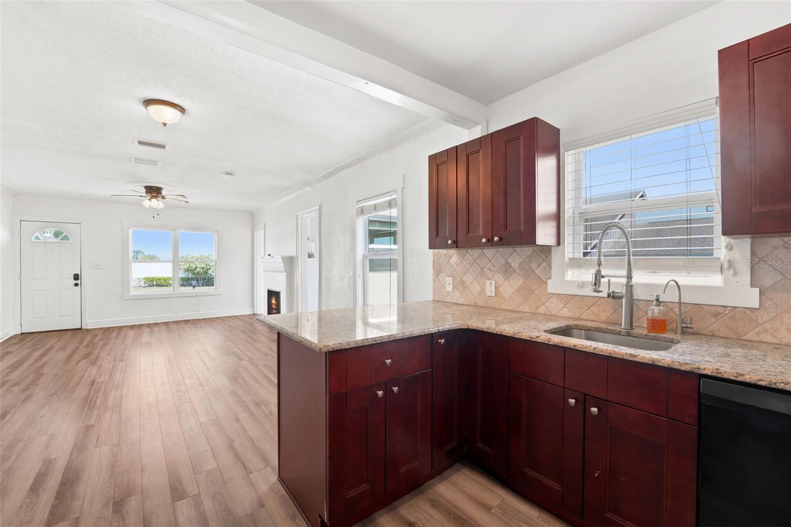 ROYAL PALM HEIGHTS - Residential