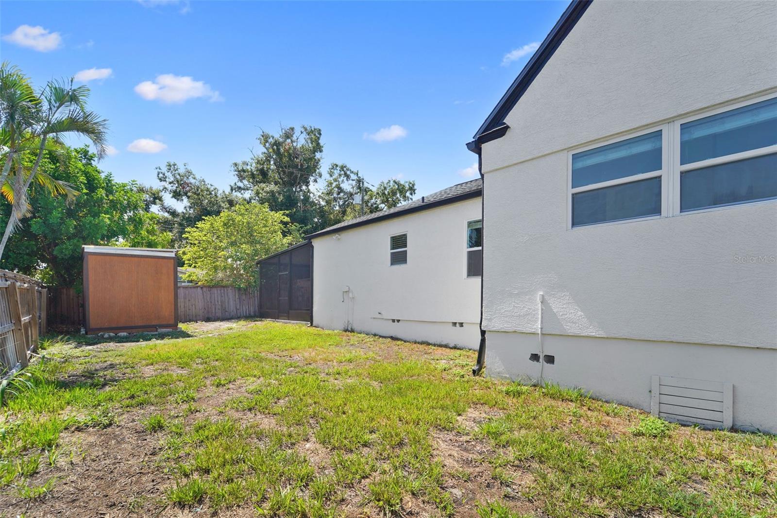 ROYAL PALM HEIGHTS - Residential