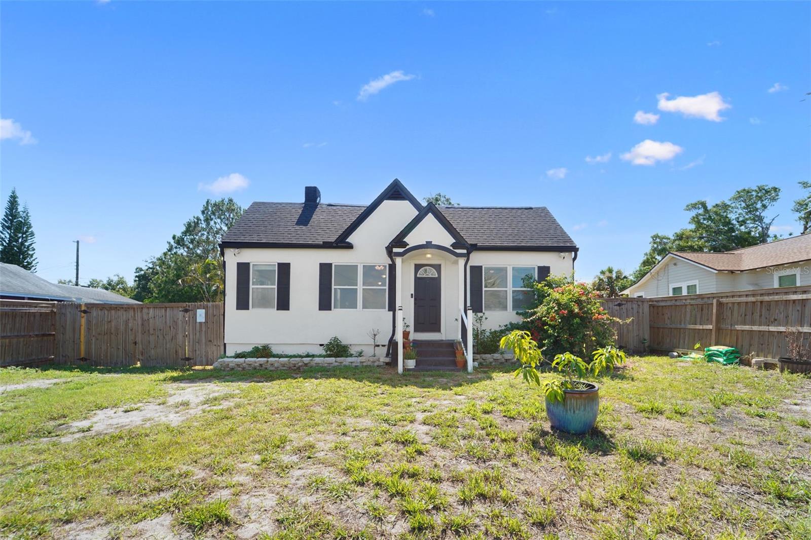 ROYAL PALM HEIGHTS - Residential