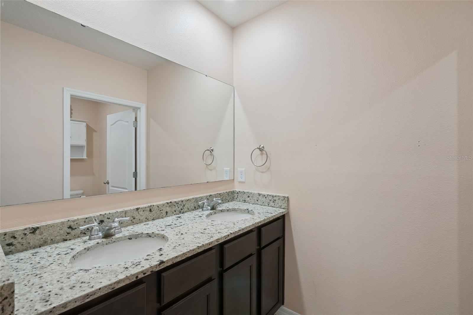 WYNDHAM PRESERVE PINE WAY - Residential