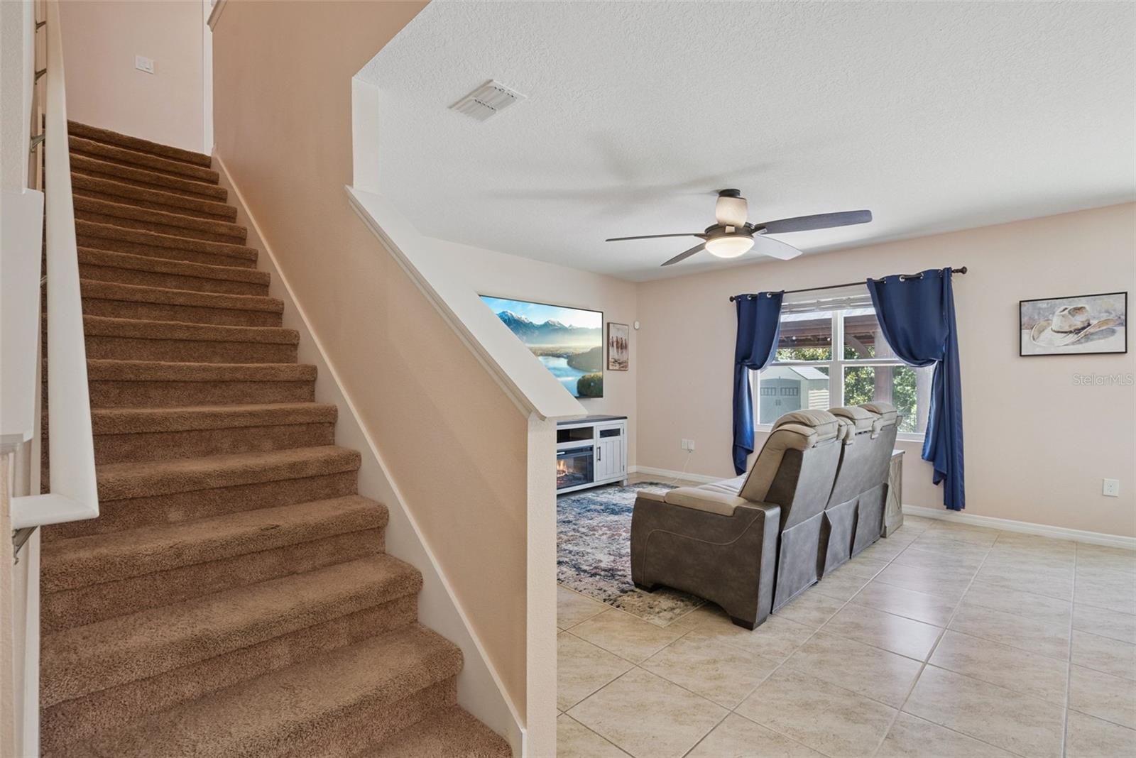 WYNDHAM PRESERVE PINE WAY - Residential