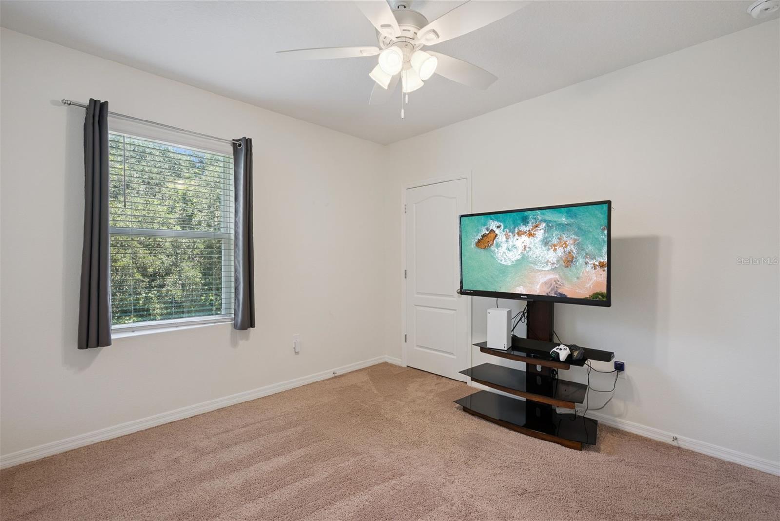 WYNDHAM PRESERVE PINE WAY - Residential