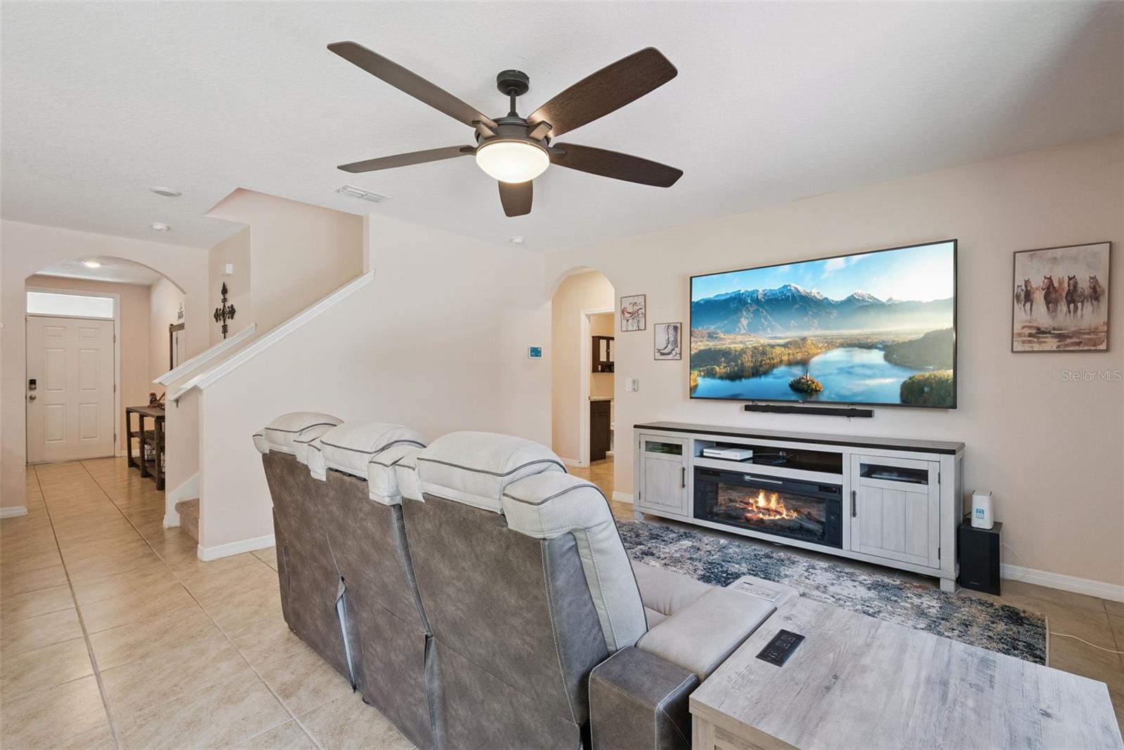 WYNDHAM PRESERVE PINE WAY - Residential
