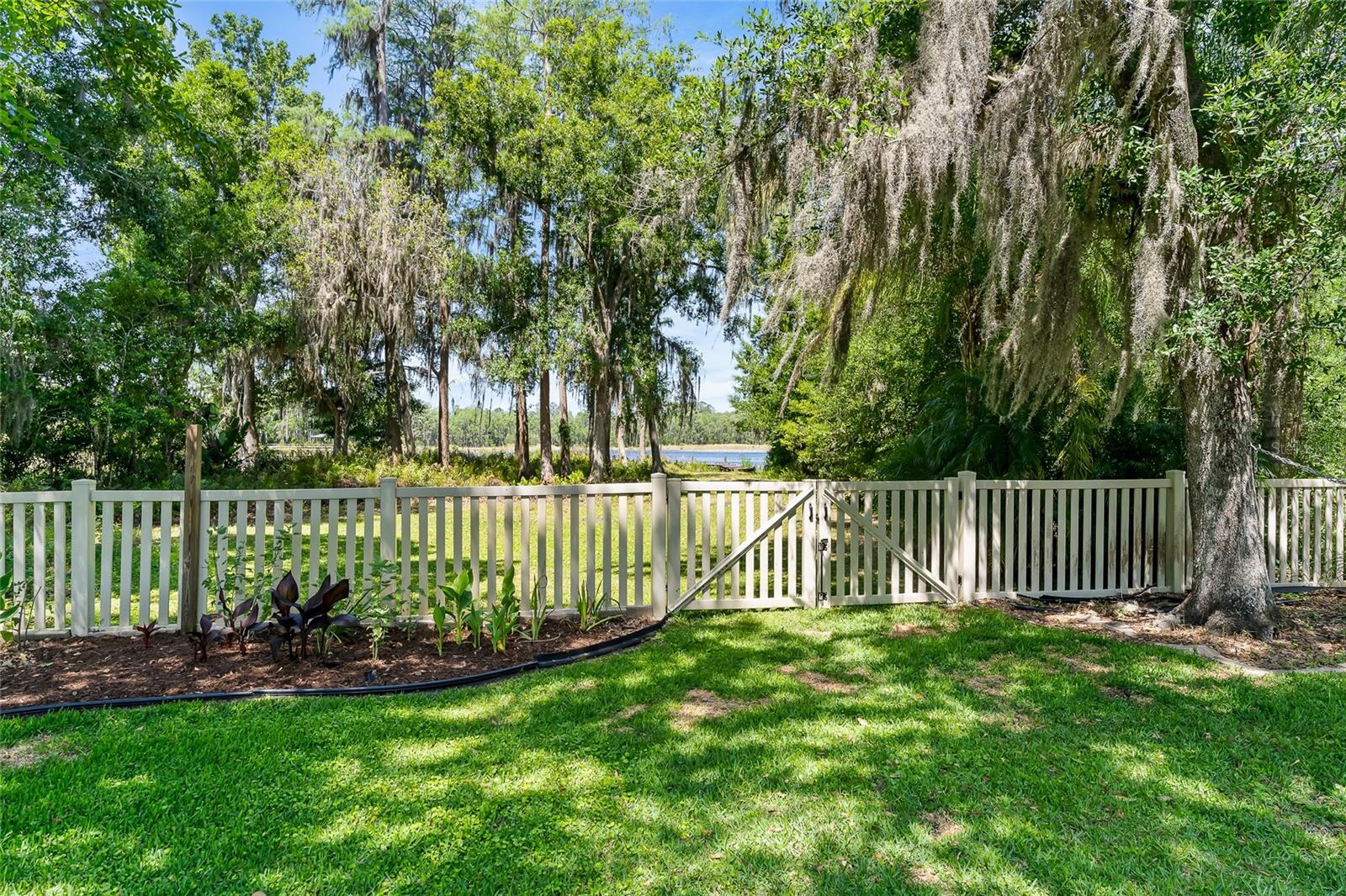 KINGSBOROUGH GARDENS SUB - Residential