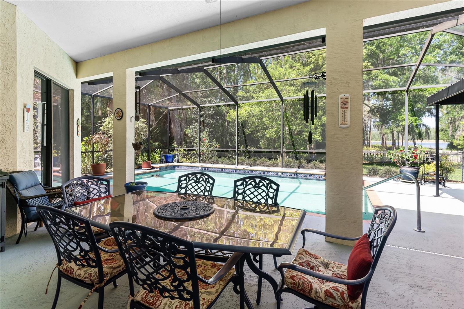 KINGSBOROUGH GARDENS SUB - Residential
