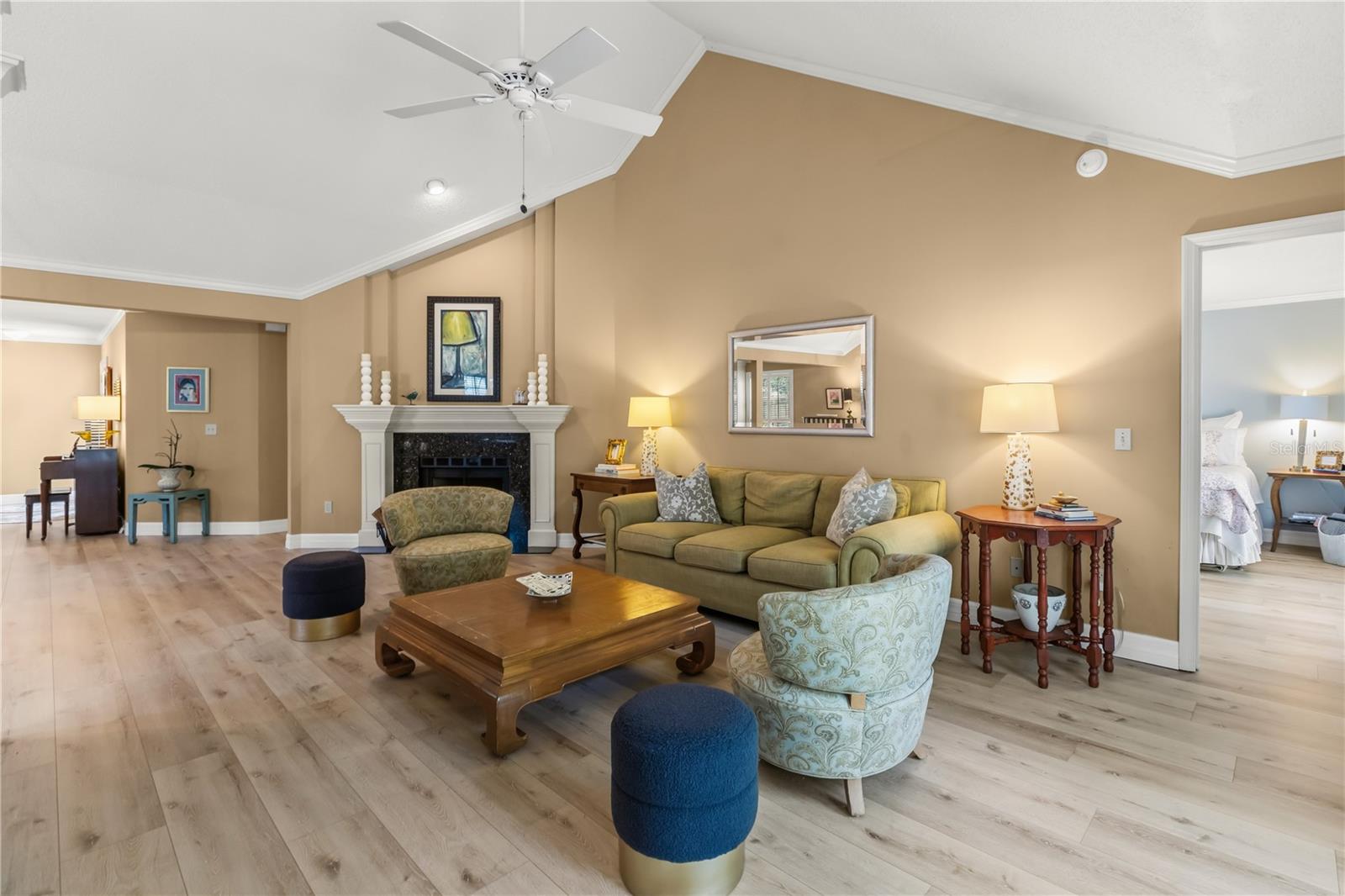 BRYN MAWR PH 02 - Residential