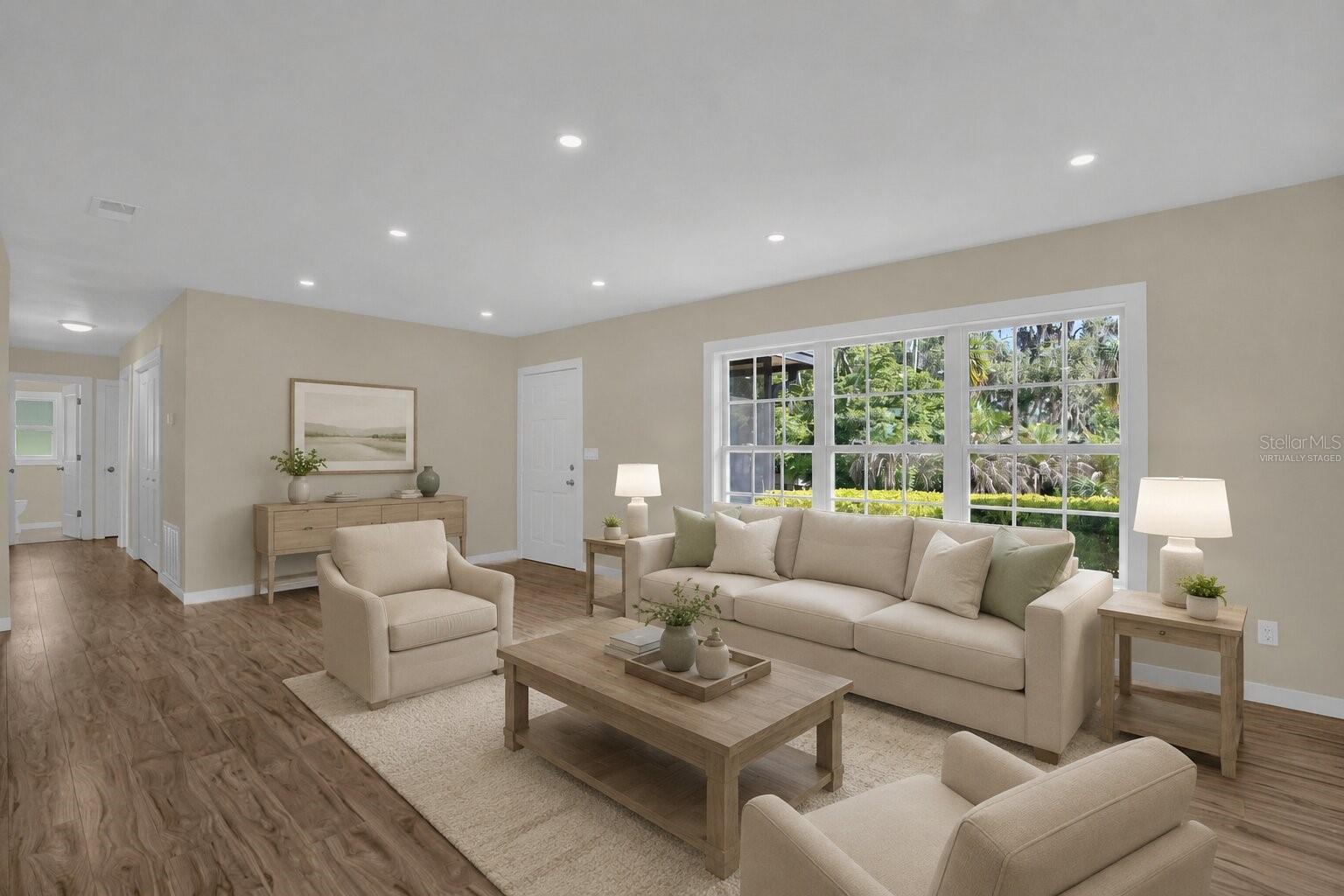 LAKE CRESCENT VIEW - Residential