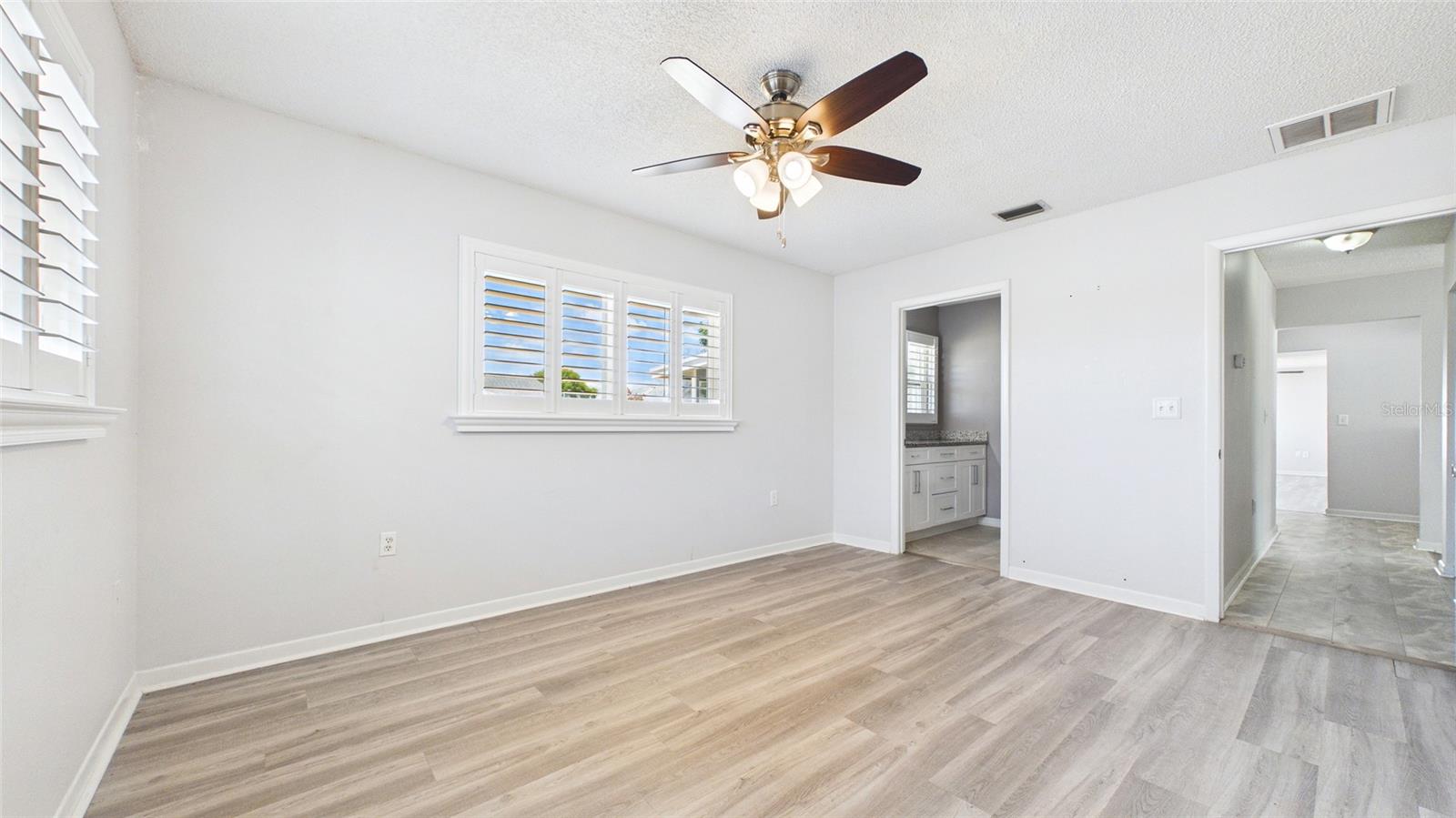 DEL WEBBS SUN CITY FLORIDA UN - Residential