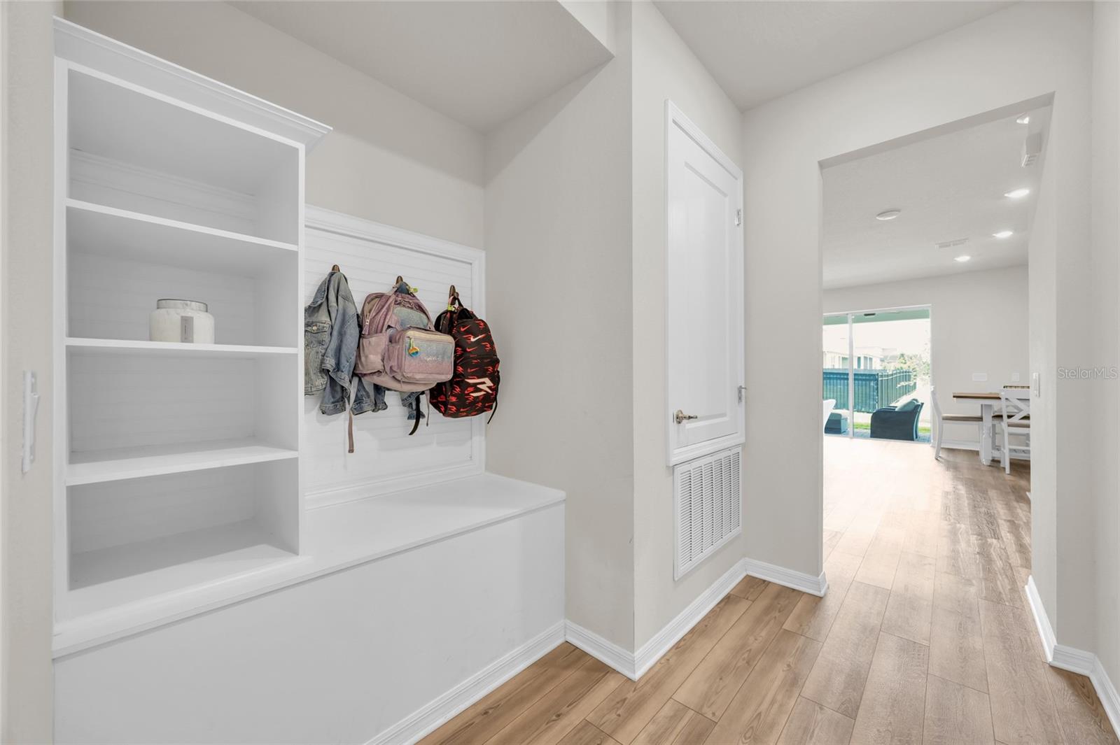 ESTS/LAKEVIEW PRESERVE - Residential