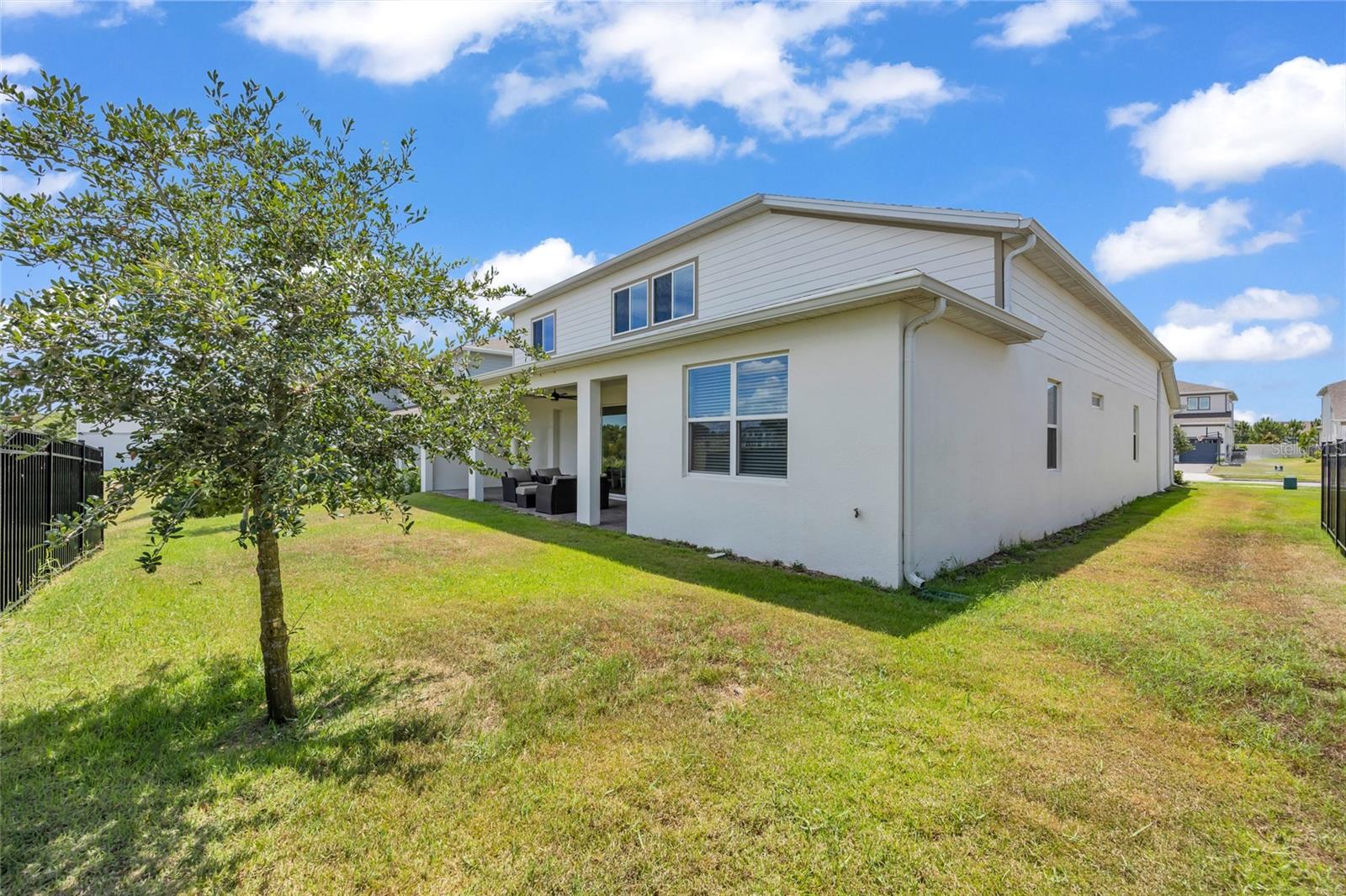 ESTS/LAKEVIEW PRESERVE - Residential
