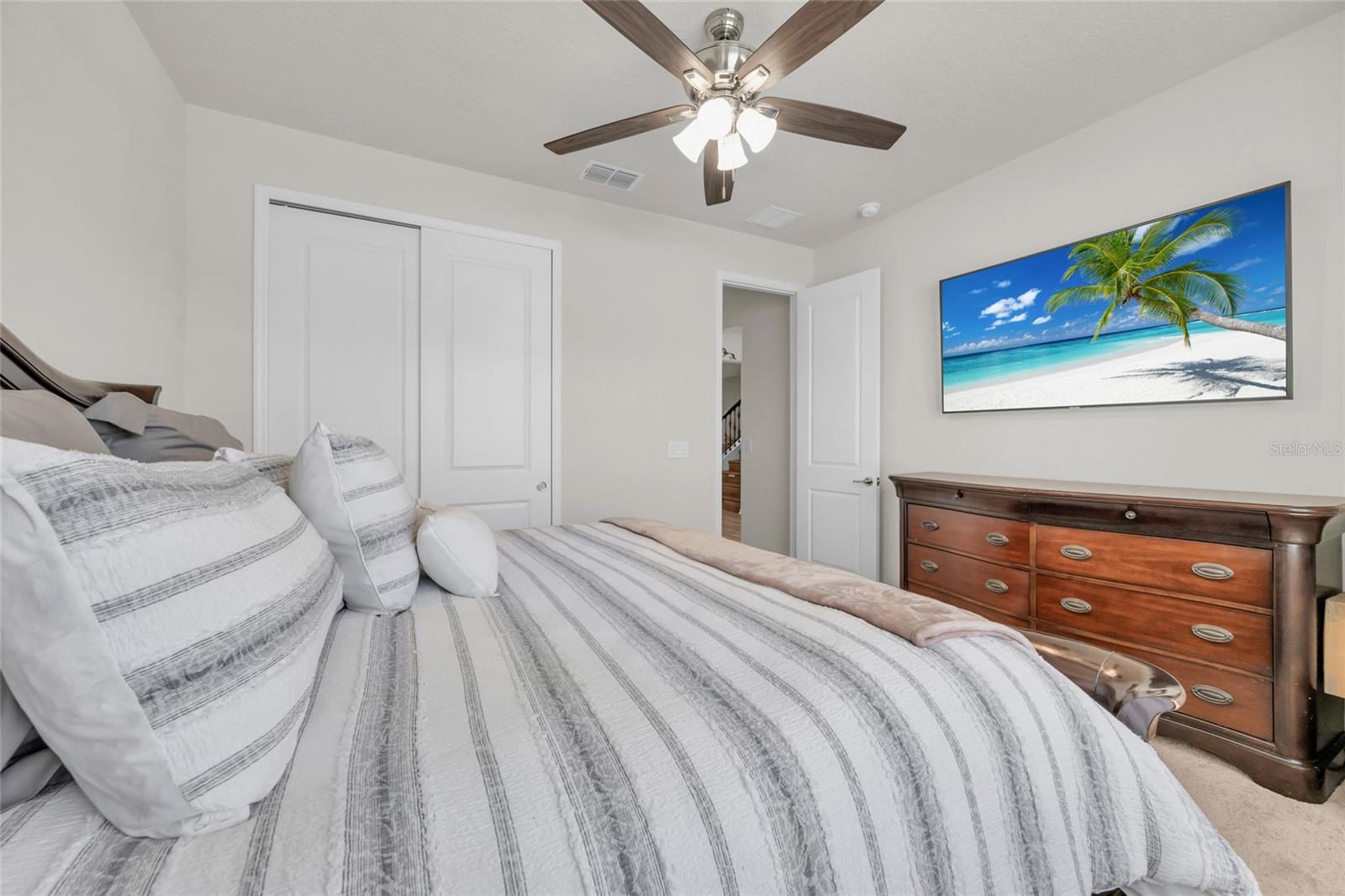 ESTS/LAKEVIEW PRESERVE - Residential