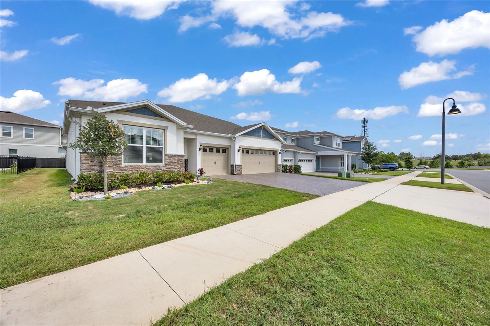 ESTS/LAKEVIEW PRESERVE - Residential