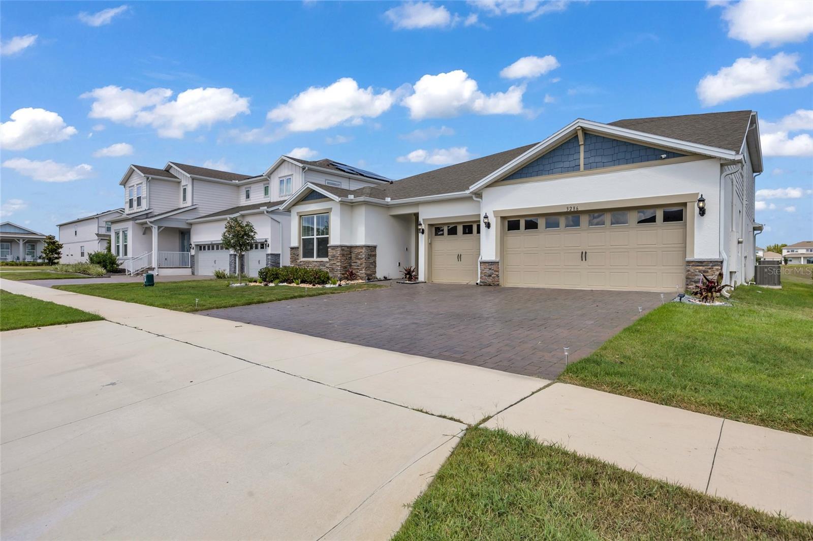 ESTS/LAKEVIEW PRESERVE - Residential
