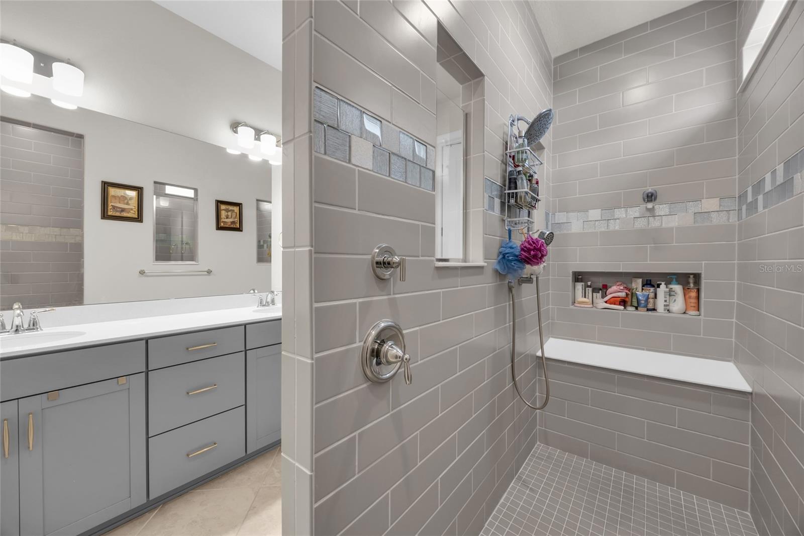 ESTS/LAKEVIEW PRESERVE - Residential