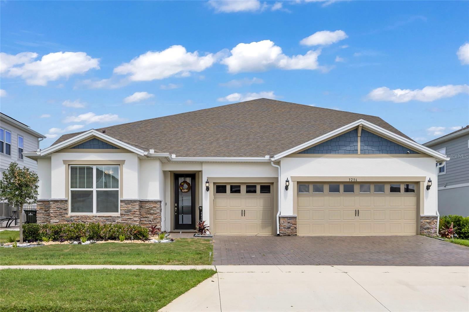 ESTS/LAKEVIEW PRESERVE - Residential