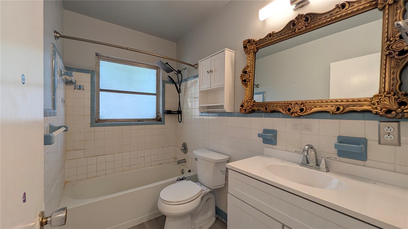 DUNEDIN LAKEWOOD ESTATES 3RD ADD - Residential