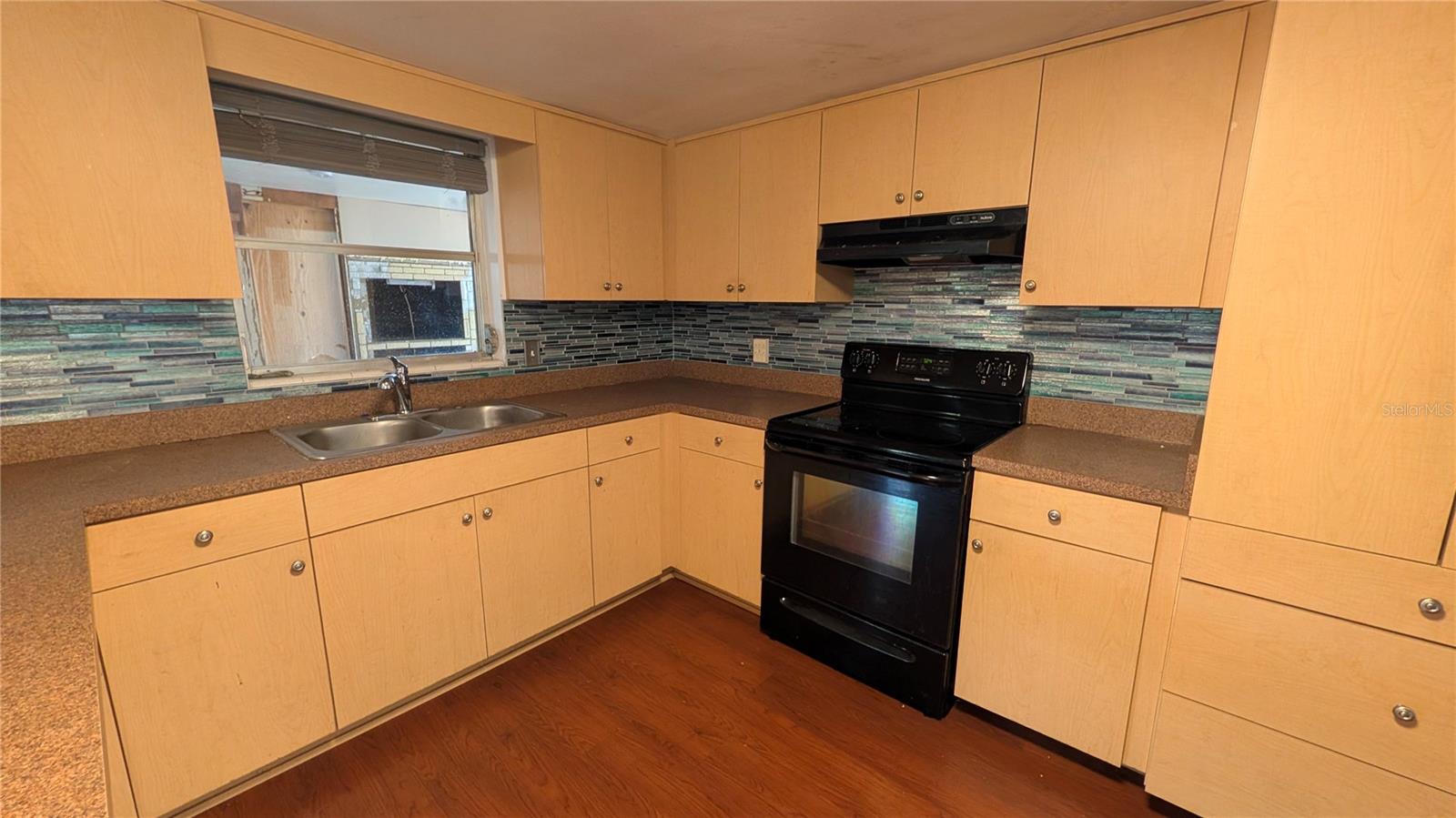 DUNEDIN LAKEWOOD ESTATES 3RD ADD - Residential