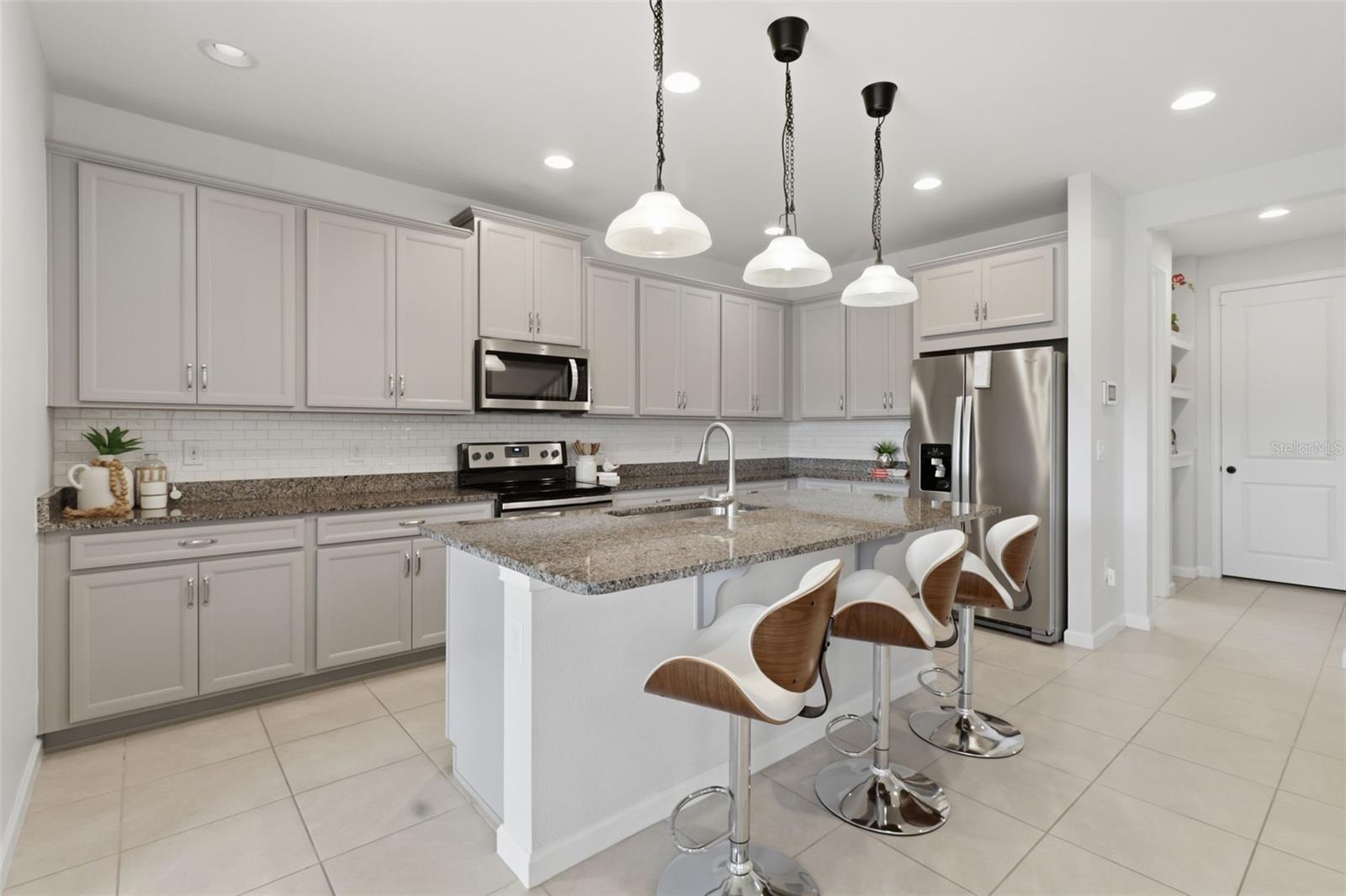 MEADOWGROVE - Residential