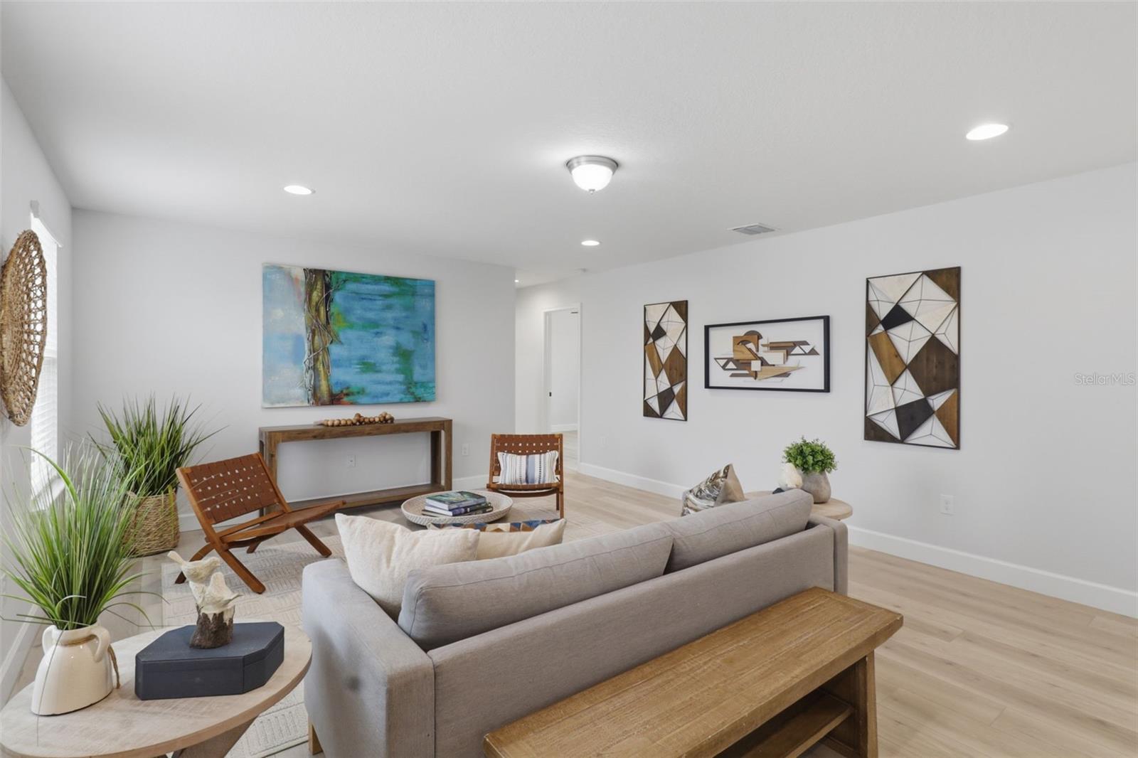 MEADOWGROVE - Residential
