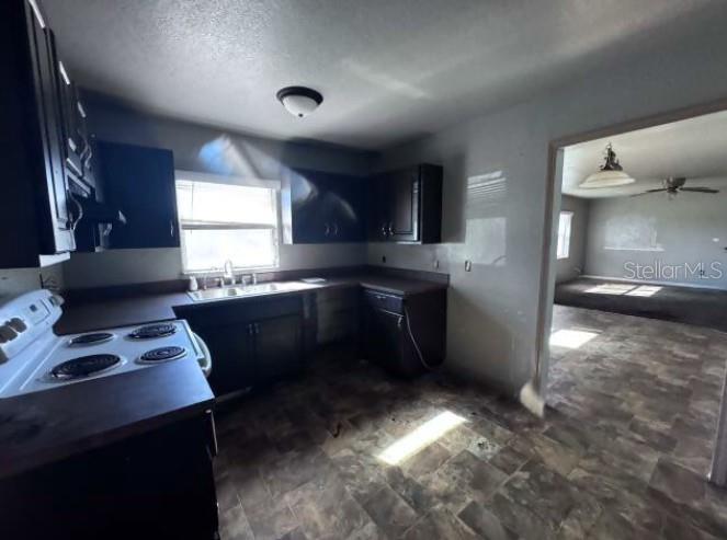 AUBURNDALE HEIGHTS - Residential