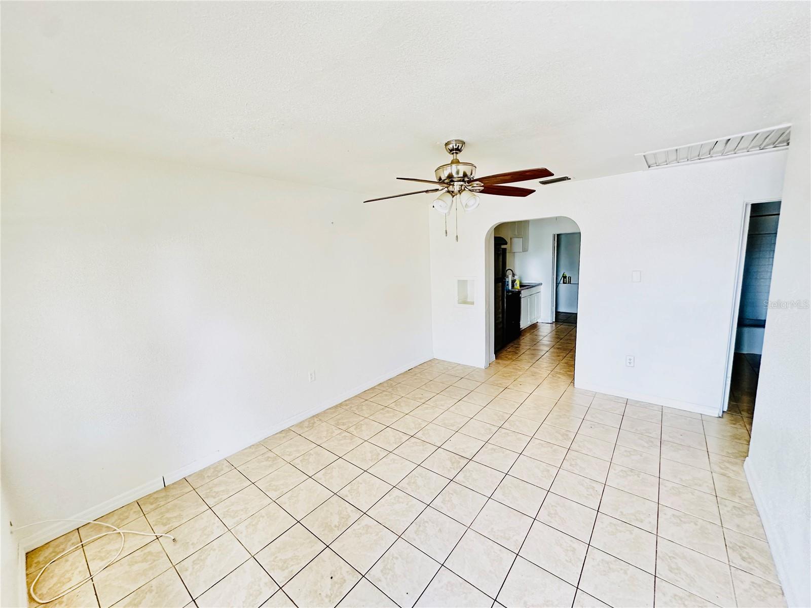 HOWARD CANNON PARK RESUB - Residential Income
