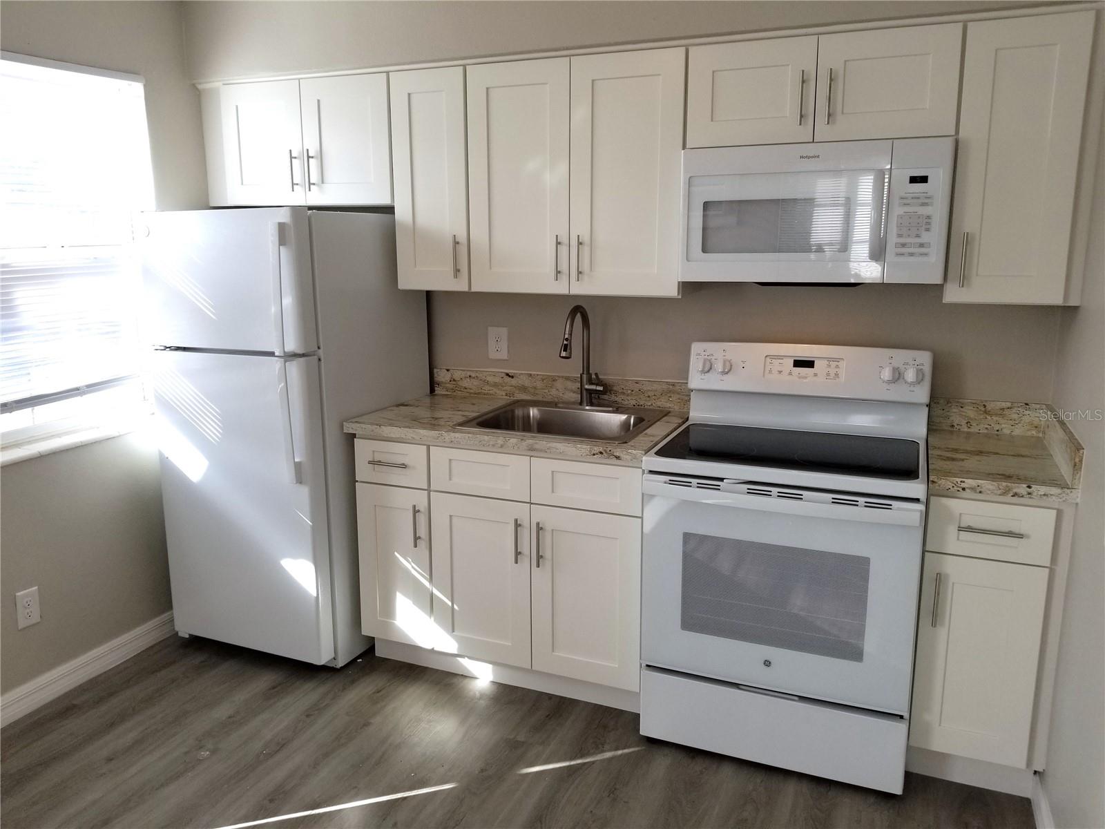 UPTOWN - Residential Lease