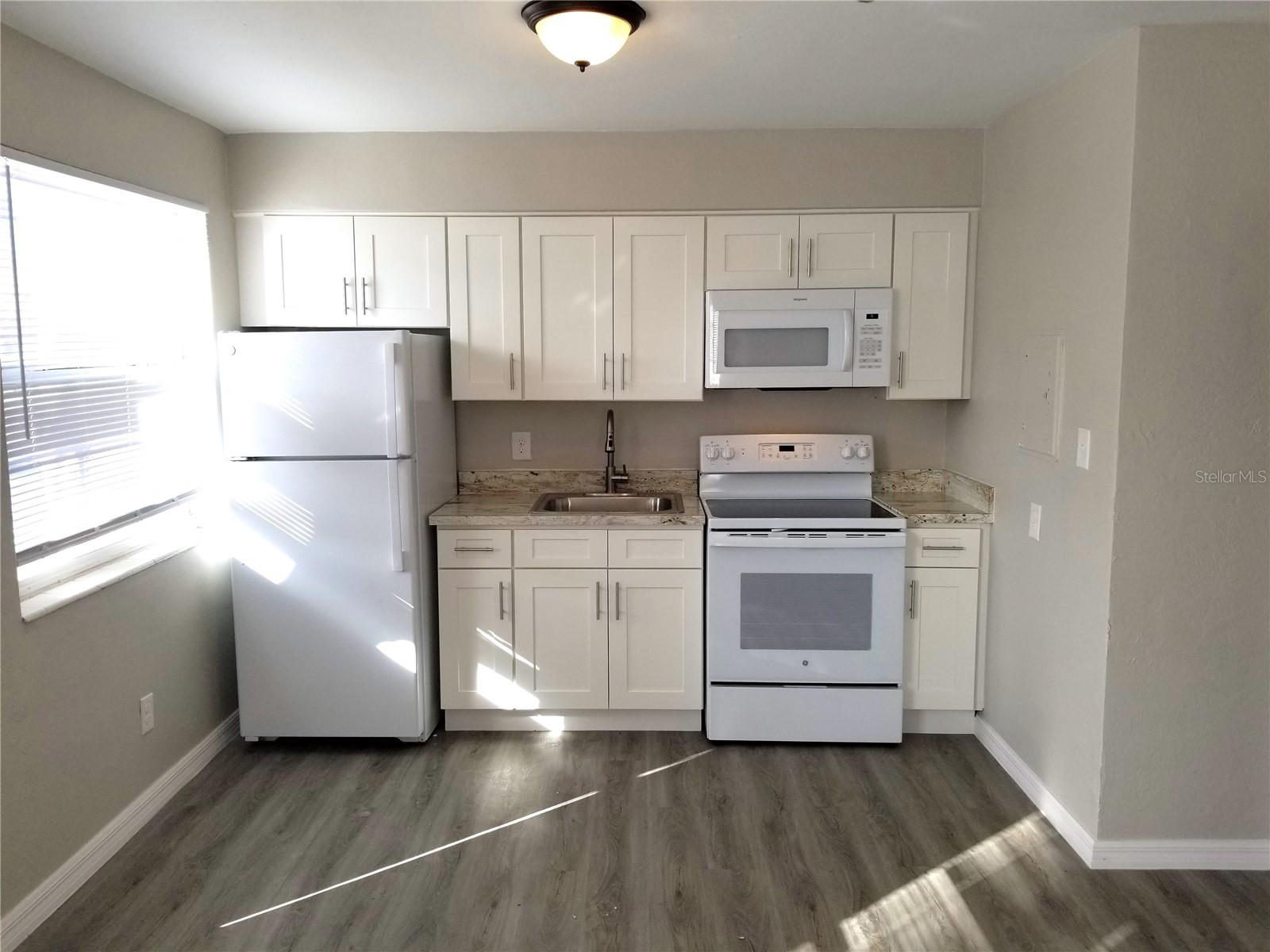 UPTOWN - Residential Lease