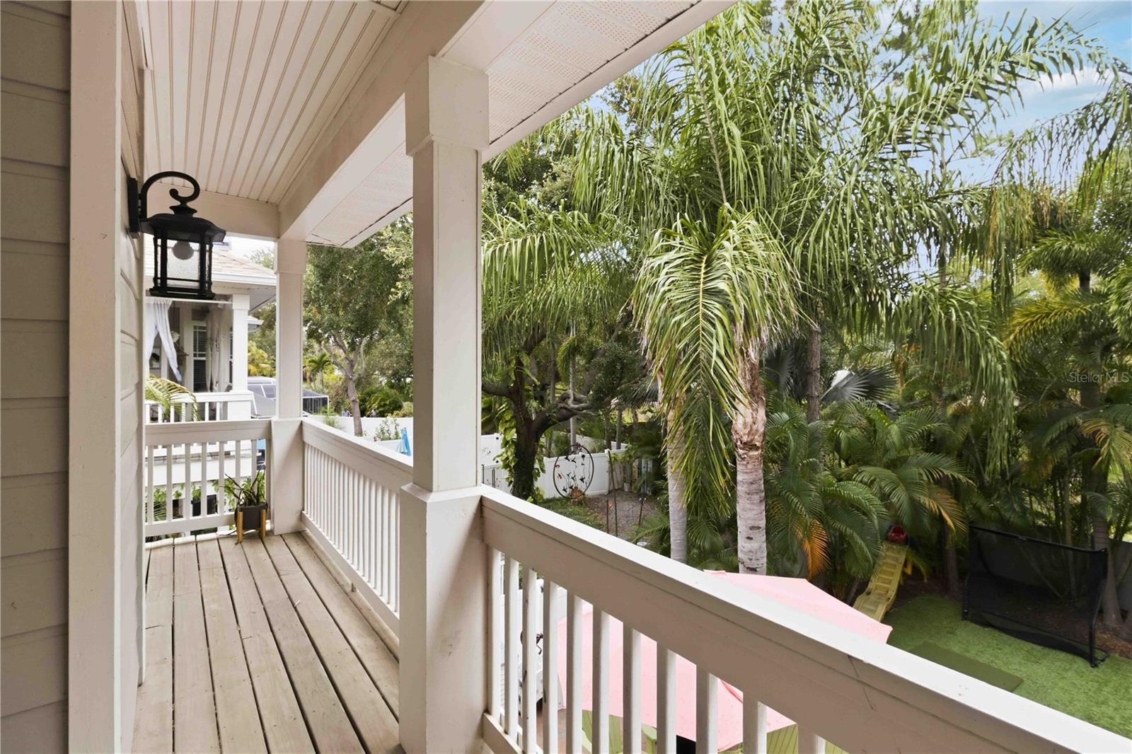 BAYSHORE TRAILS TWNHMS - Residential