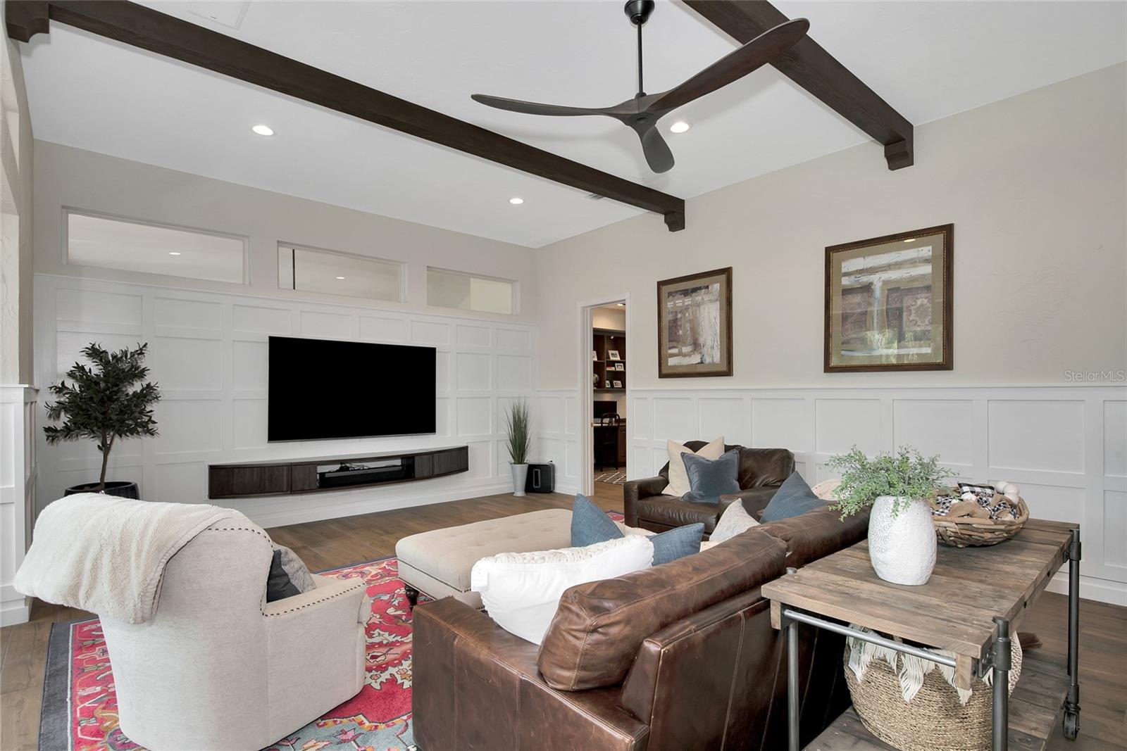 OAKS 2 PH 1 - Residential