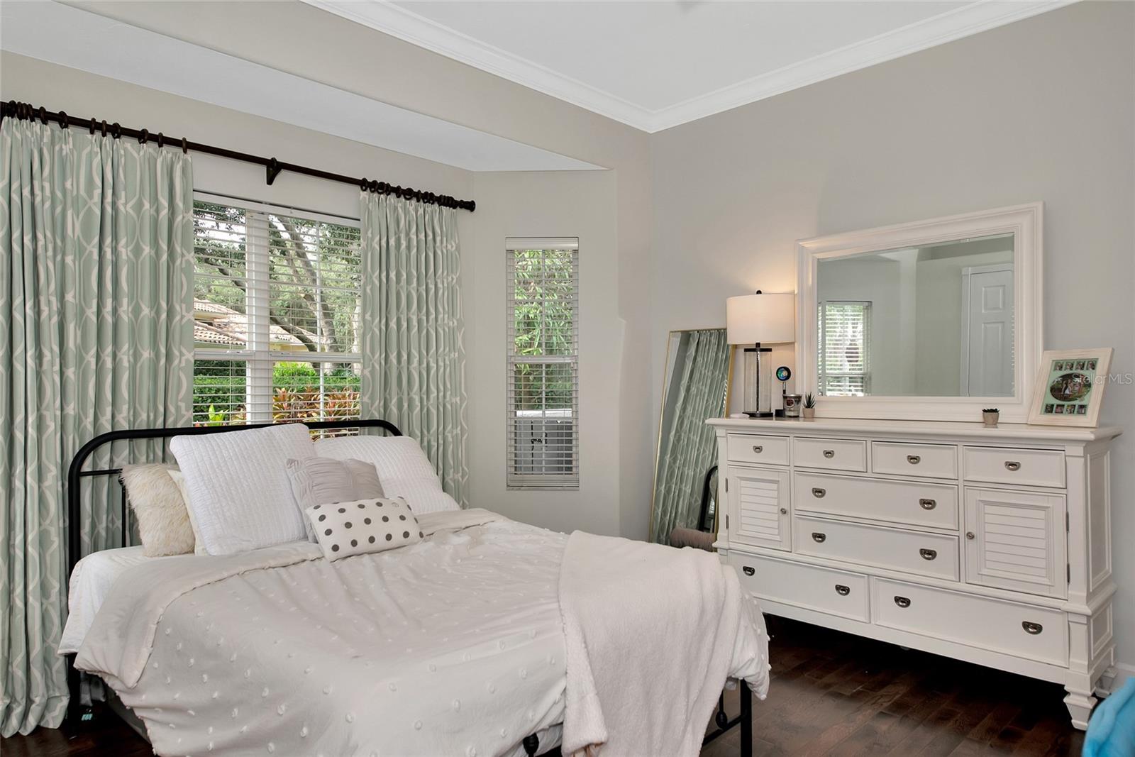OAKS 2 PH 1 - Residential