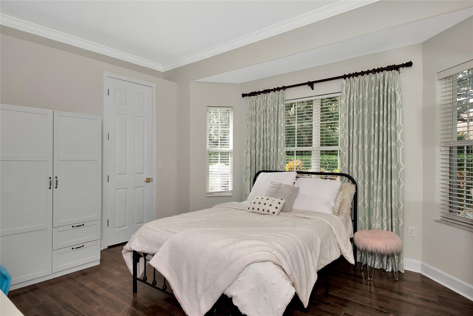 OAKS 2 PH 1 - Residential