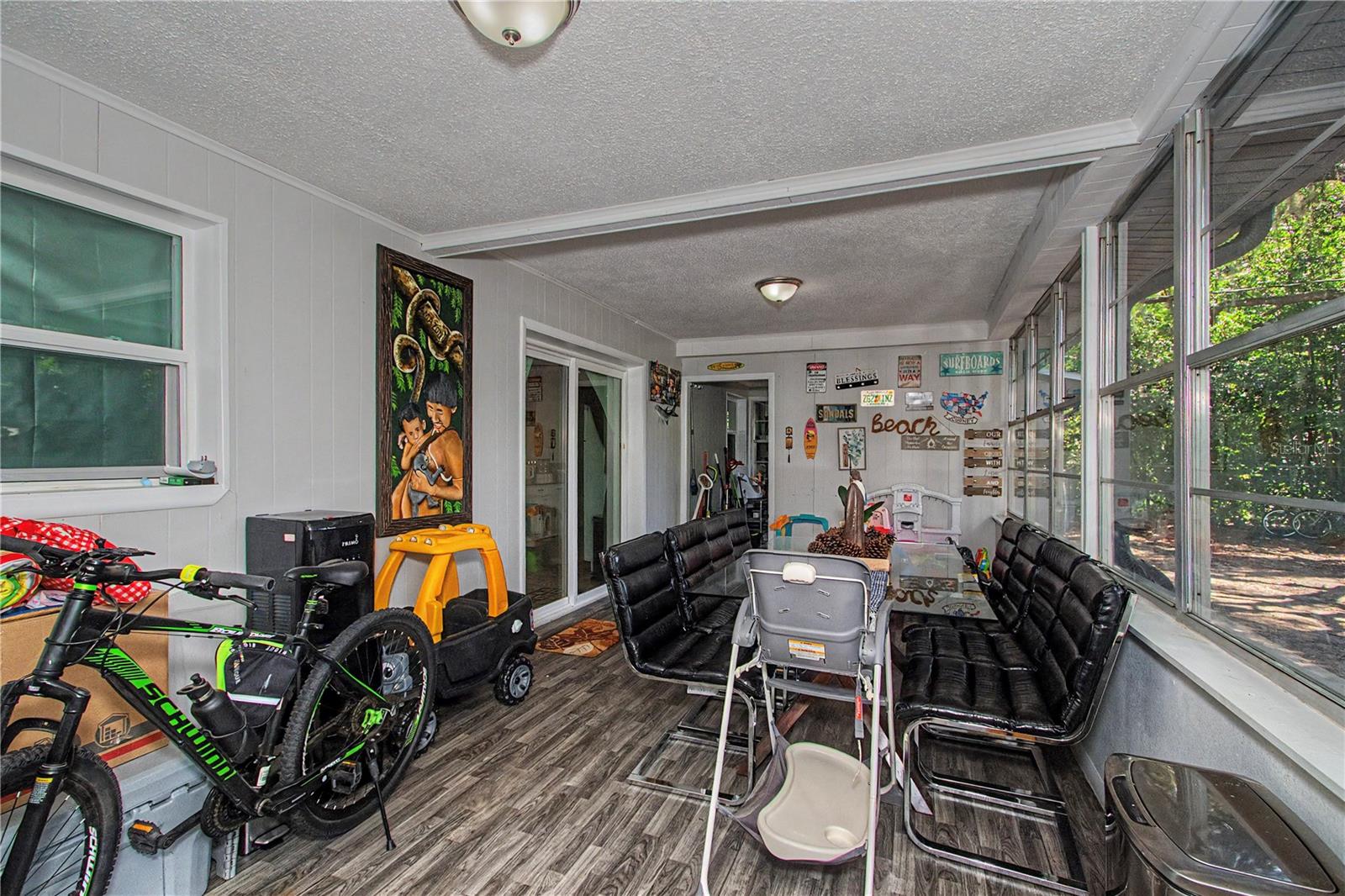 RAINBOW S END ESTATE - Residential