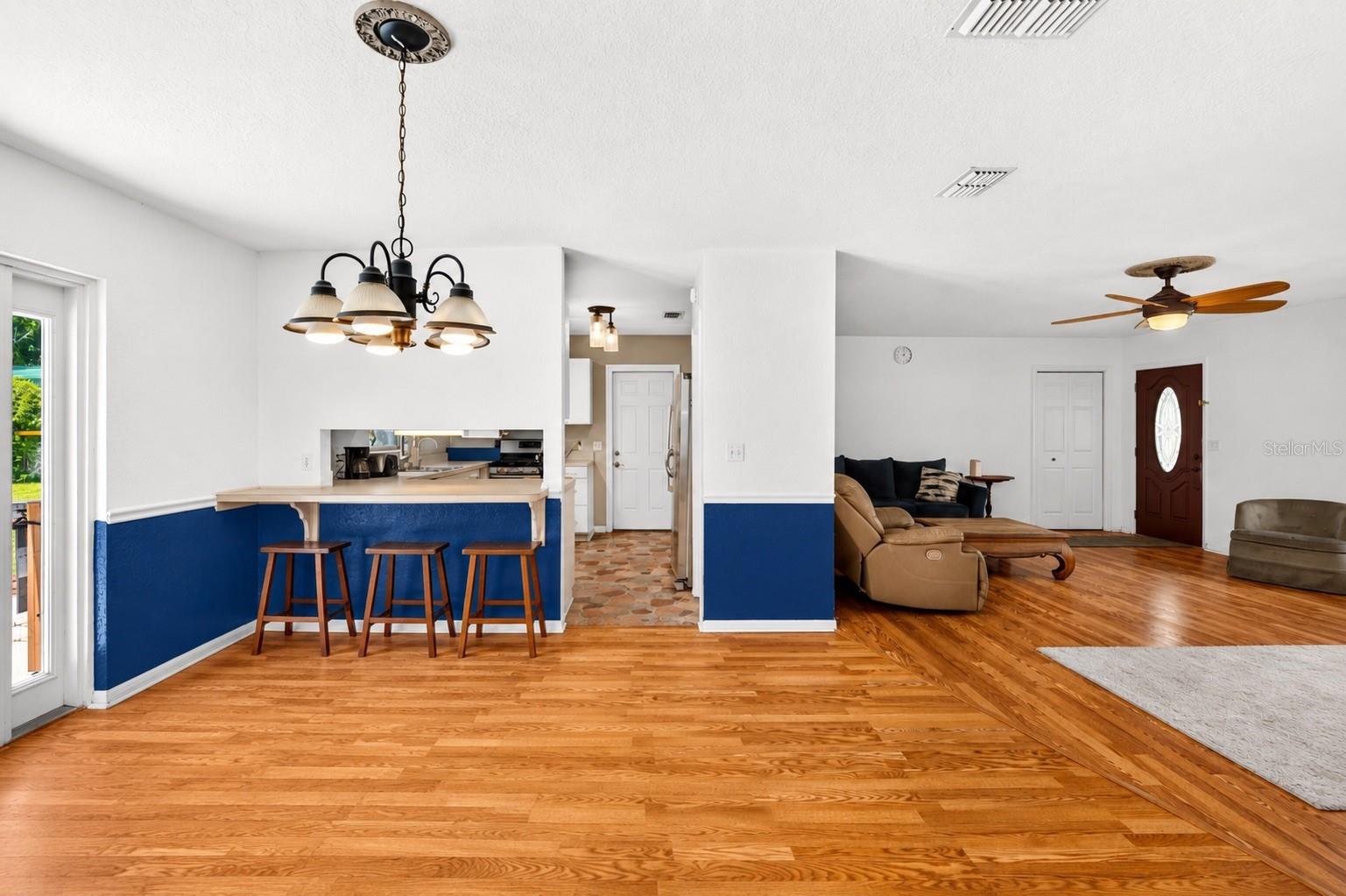 HILLSDALE - Residential