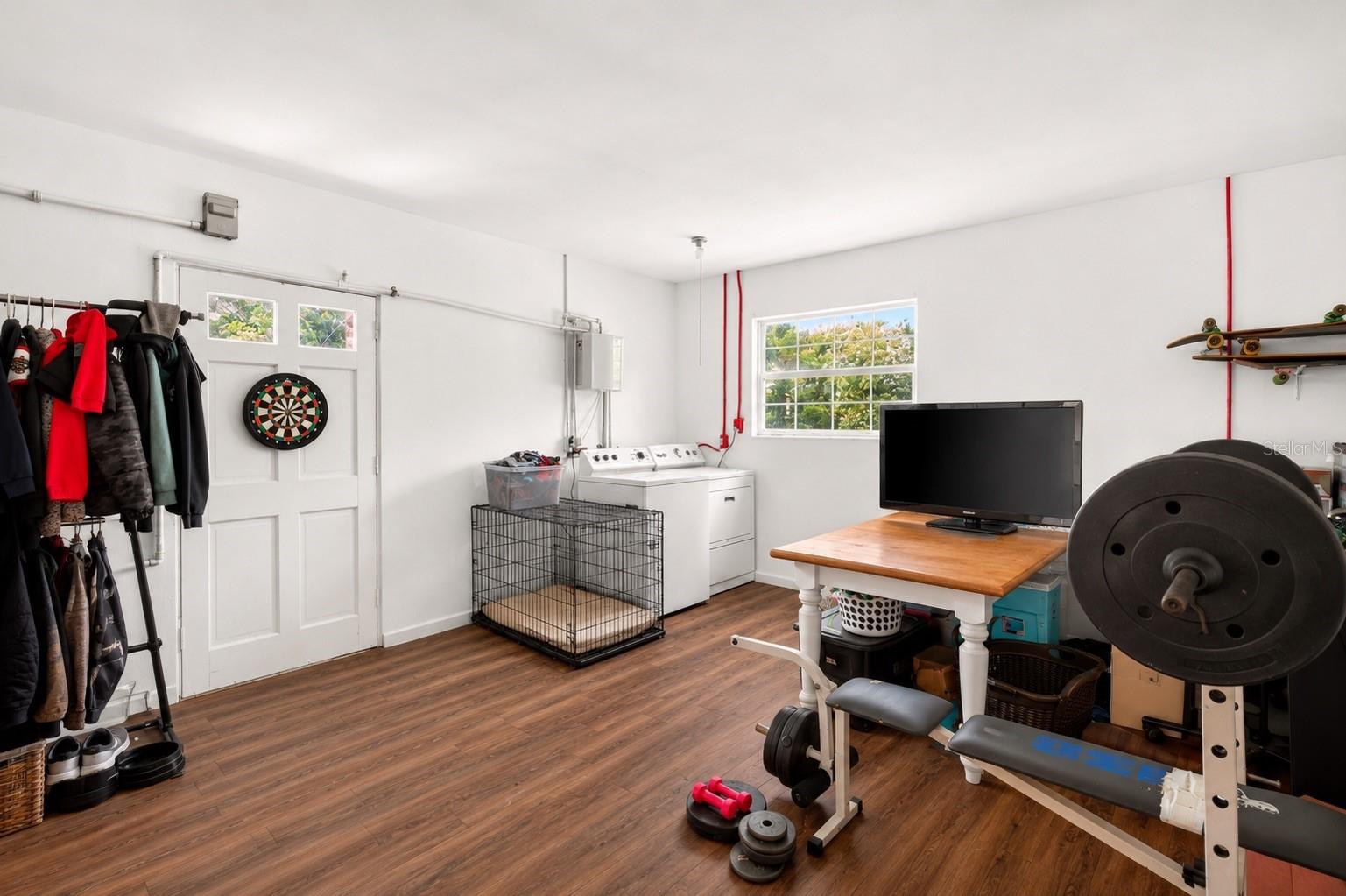 HILLSDALE - Residential