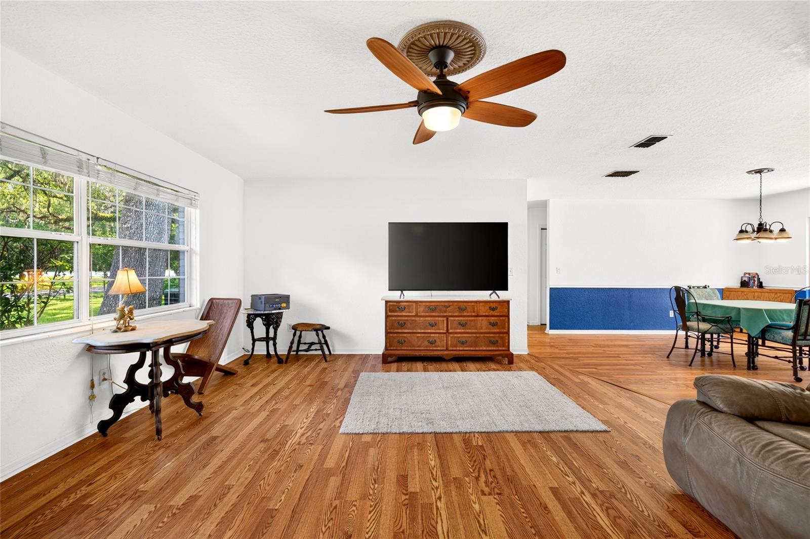 HILLSDALE - Residential