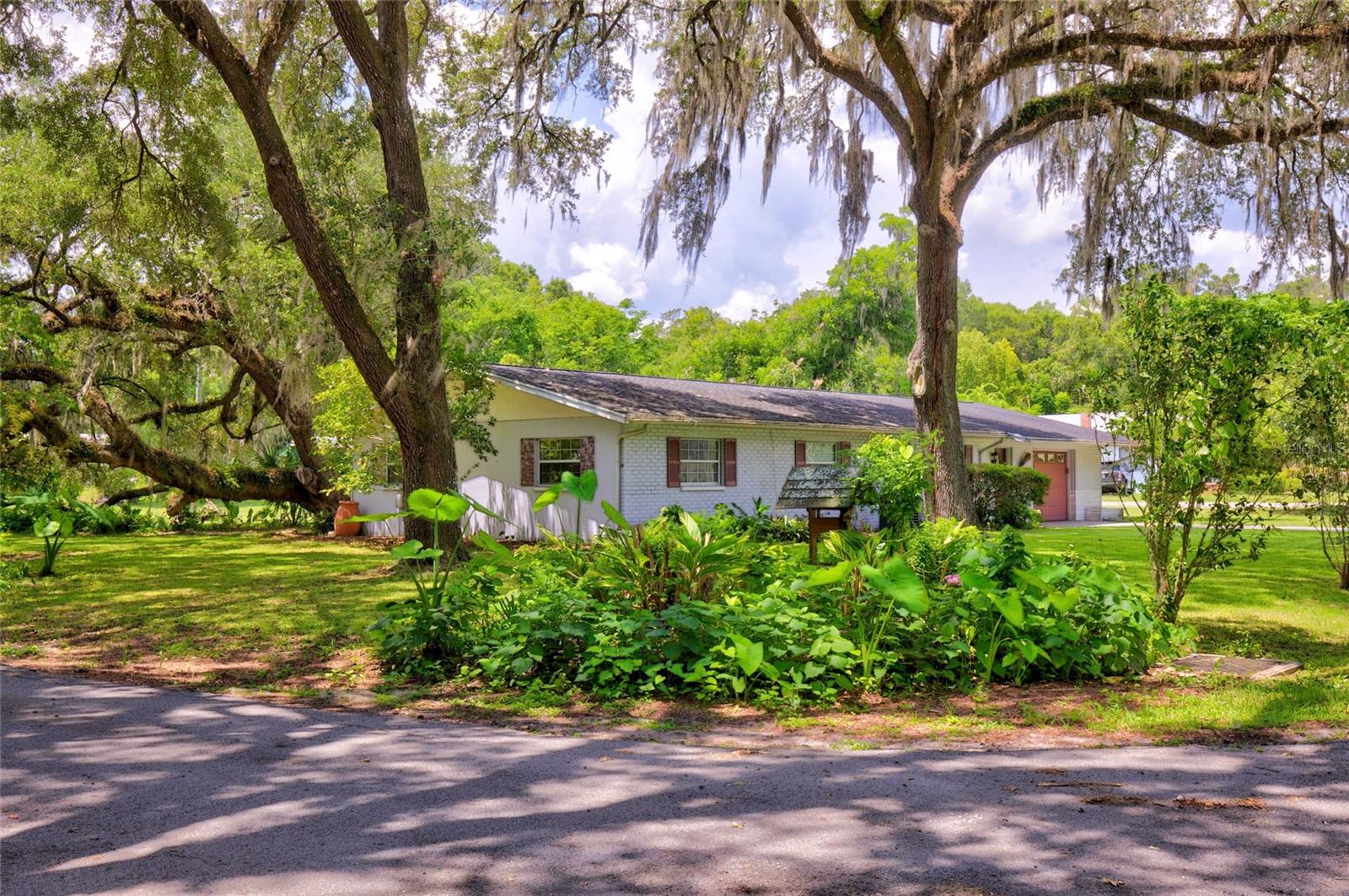 HILLSDALE - Residential