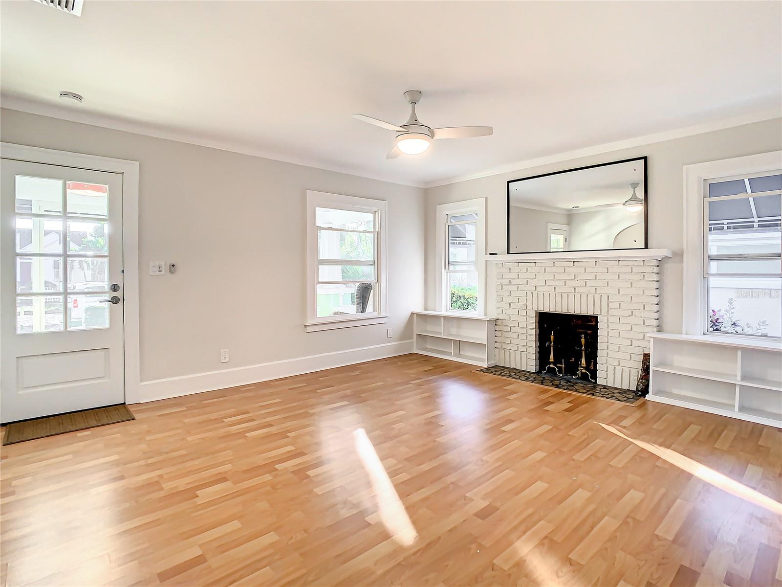 PINELLAS ADD TO ST PETERSBURG FLA - Residential Lease