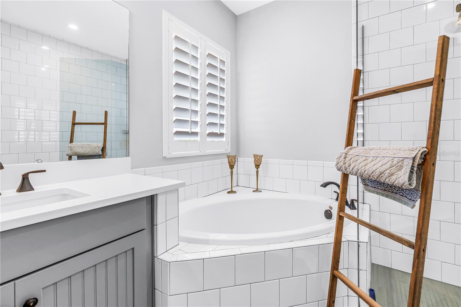 ARTISAN LAKES EAVES BEND PH I SP A-K - Residential