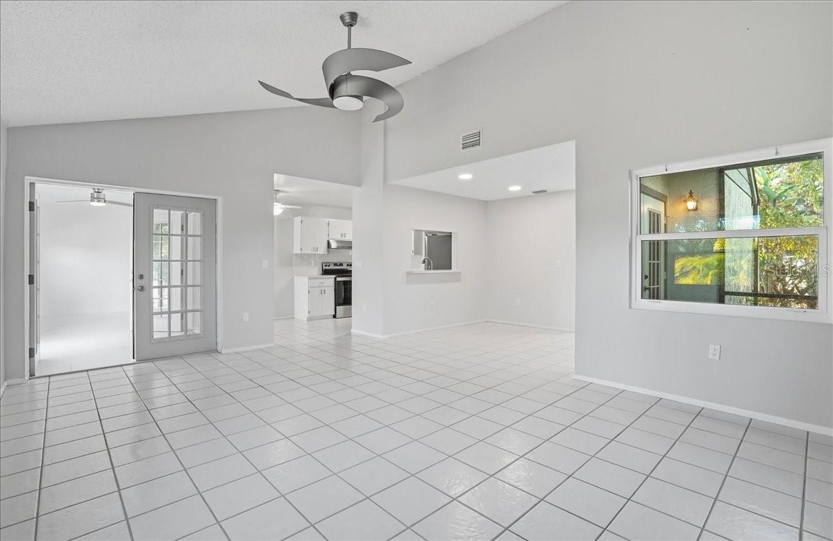 EAGLE CHASE - Residential
