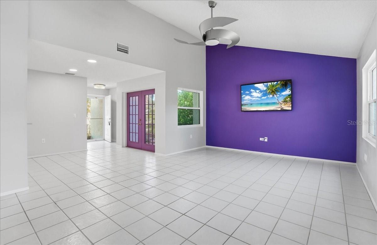 EAGLE CHASE - Residential