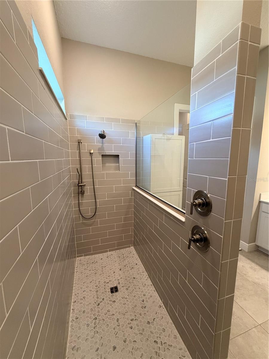 STONE CRK BY DEL WEBB BRIDLEWO - Residential