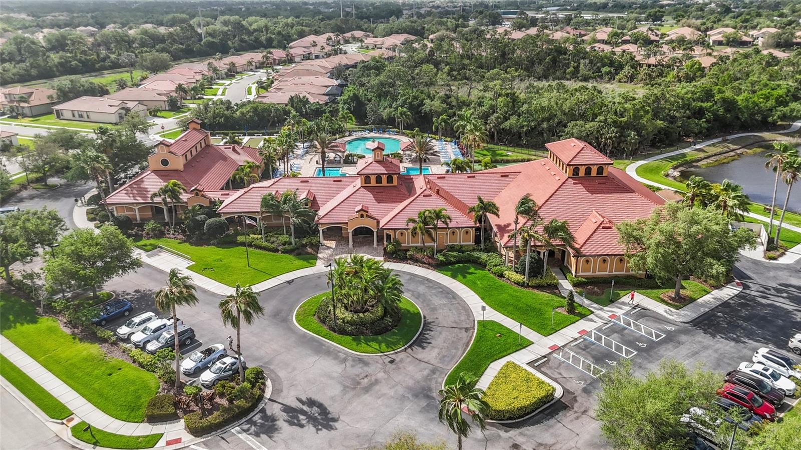 VENETIAN FALLS PH 2 - Residential
