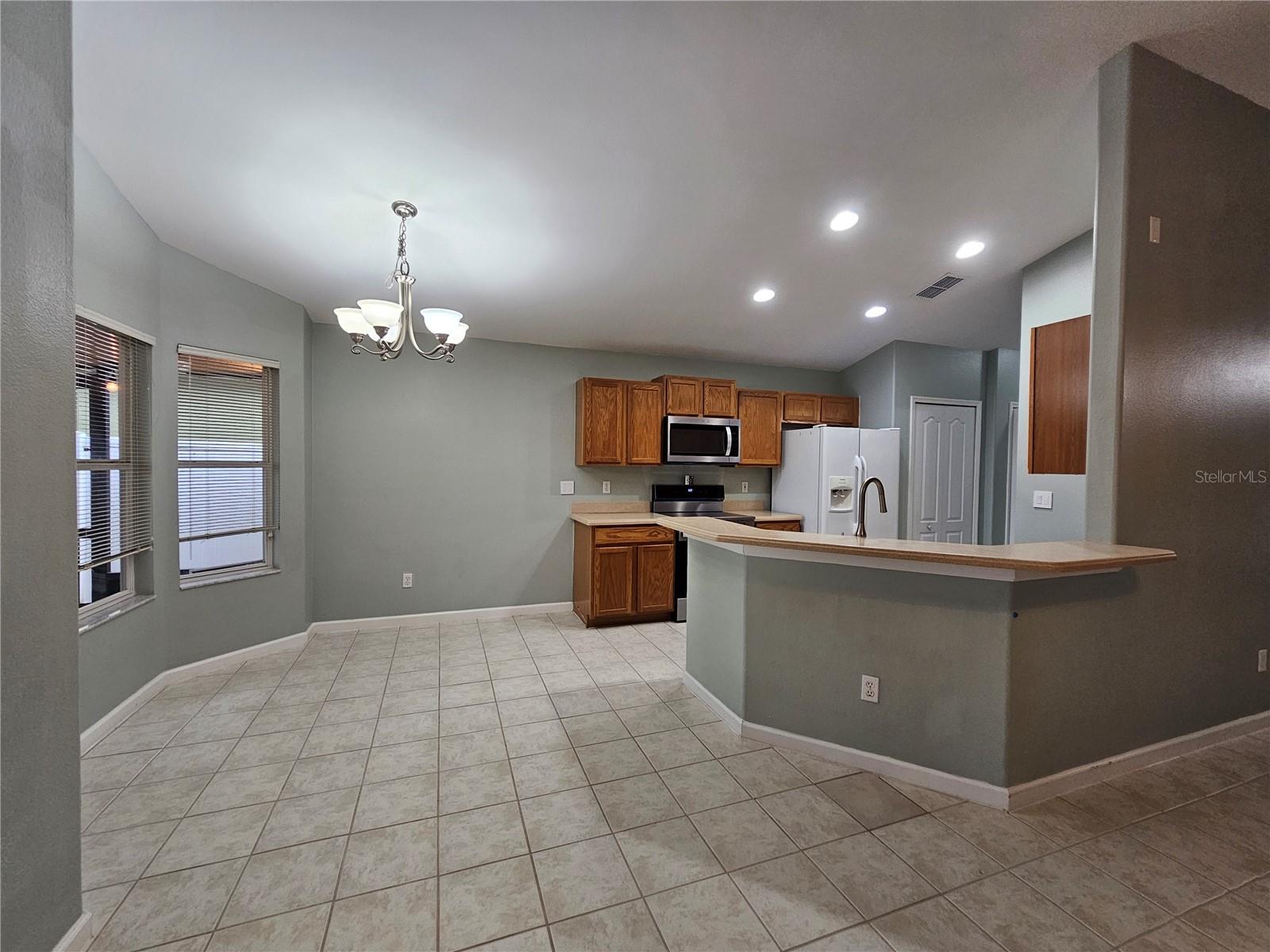 MISSION PARK PH I SUB - Residential Lease