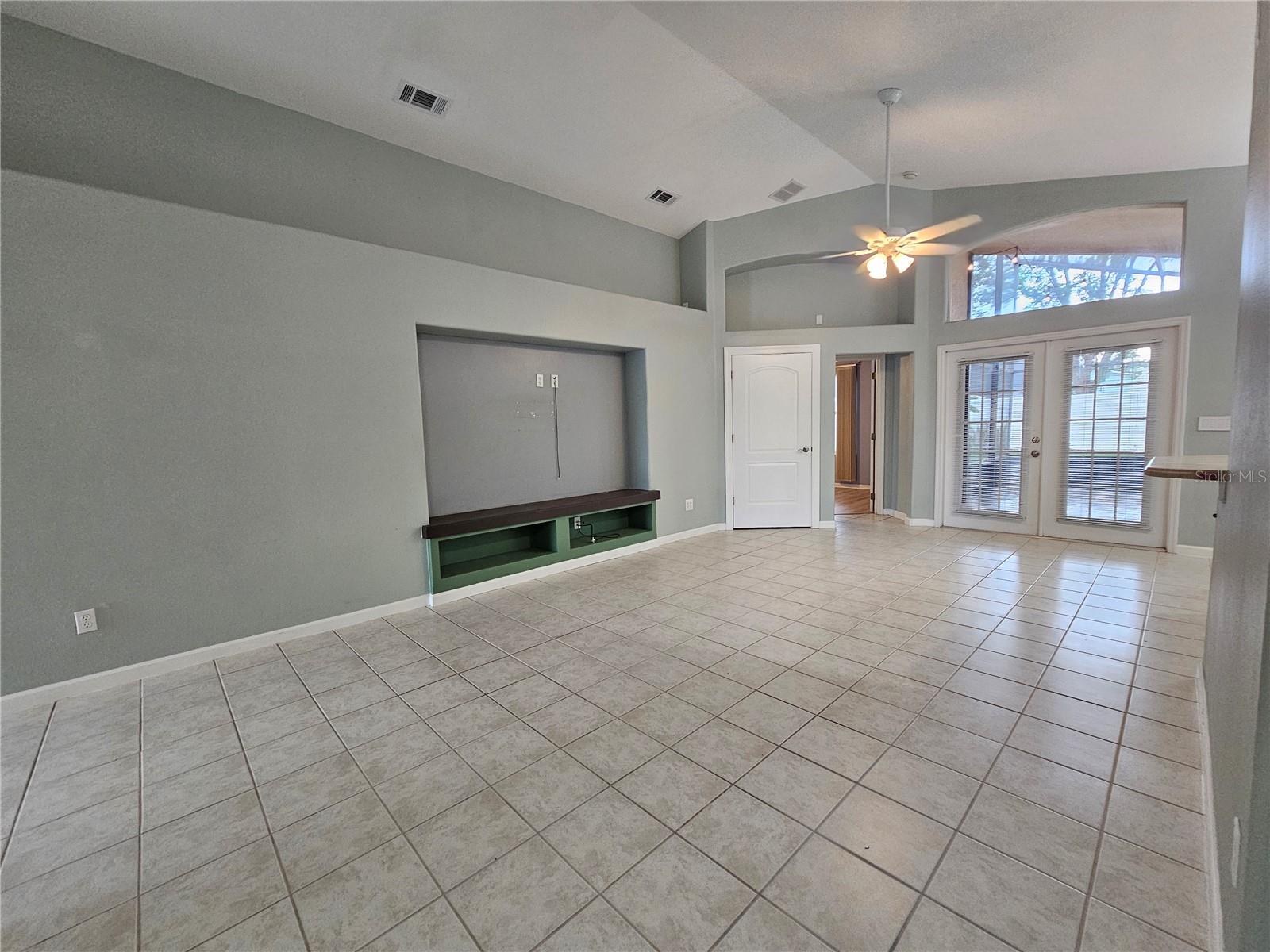 MISSION PARK PH I SUB - Residential Lease