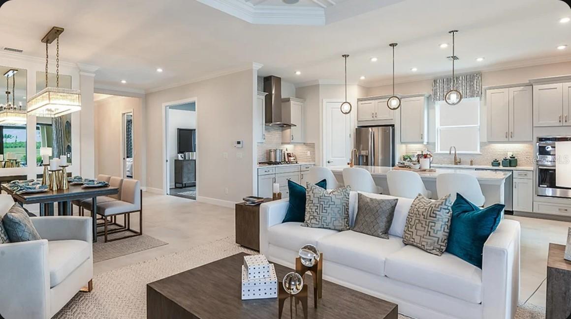 AZARIO ESPLANADE - Residential