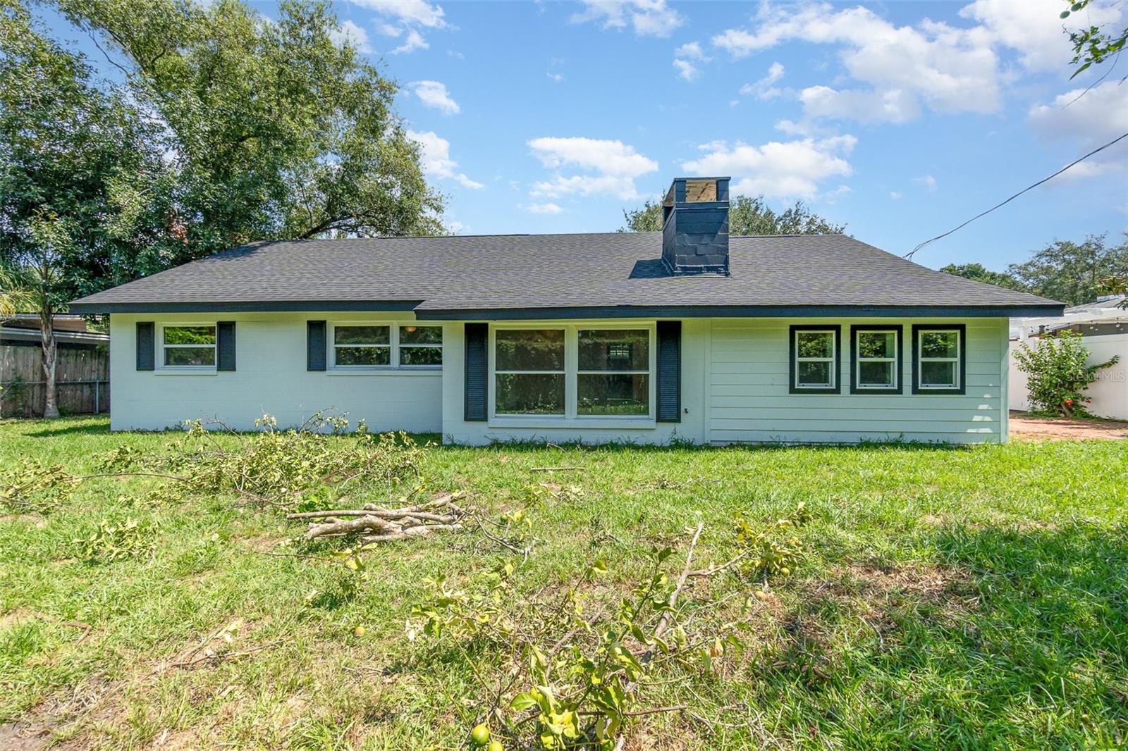 DOMMERICH ESTATES 1ST ADD - Residential Lease