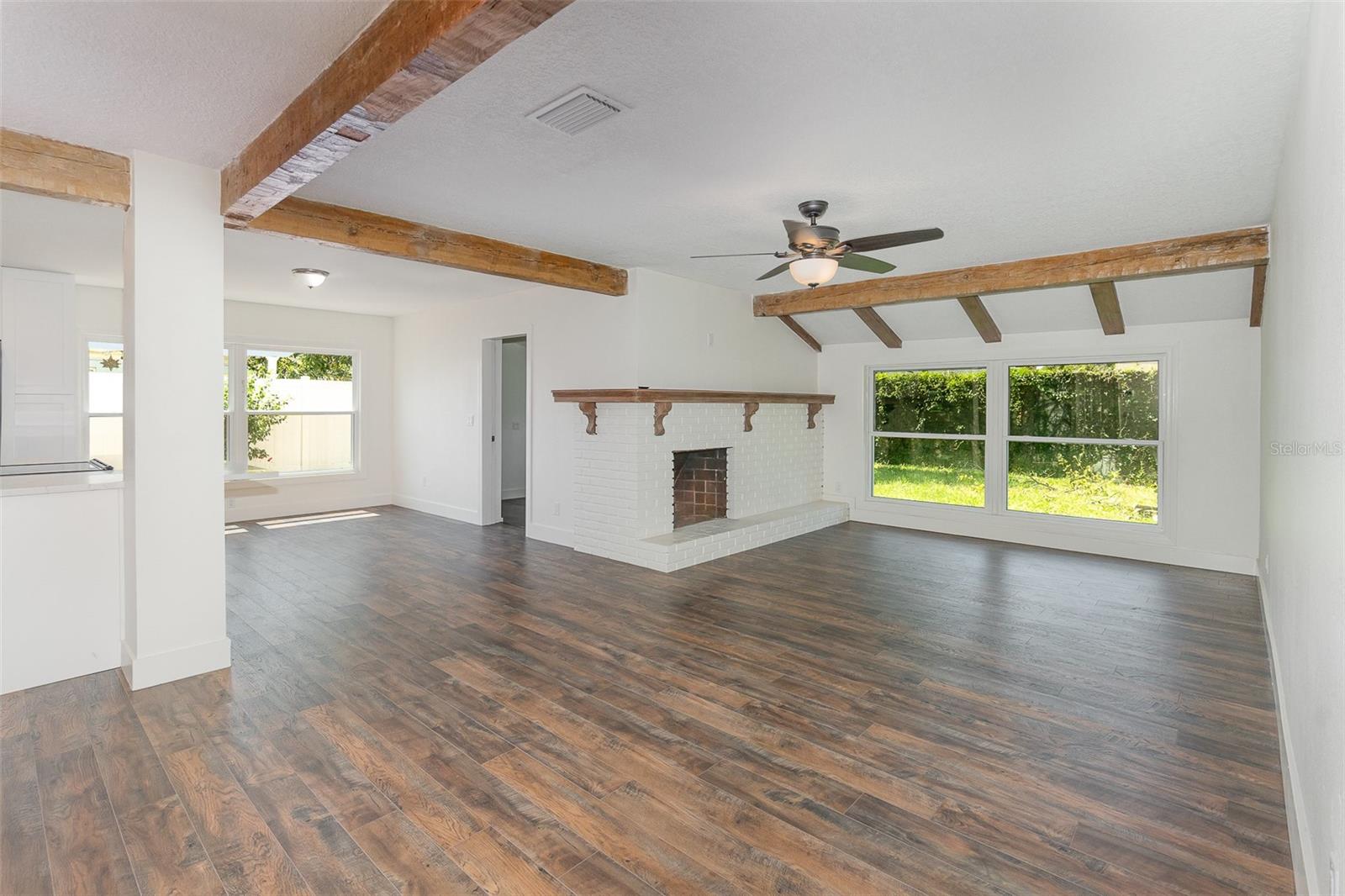 DOMMERICH ESTATES 1ST ADD - Residential Lease