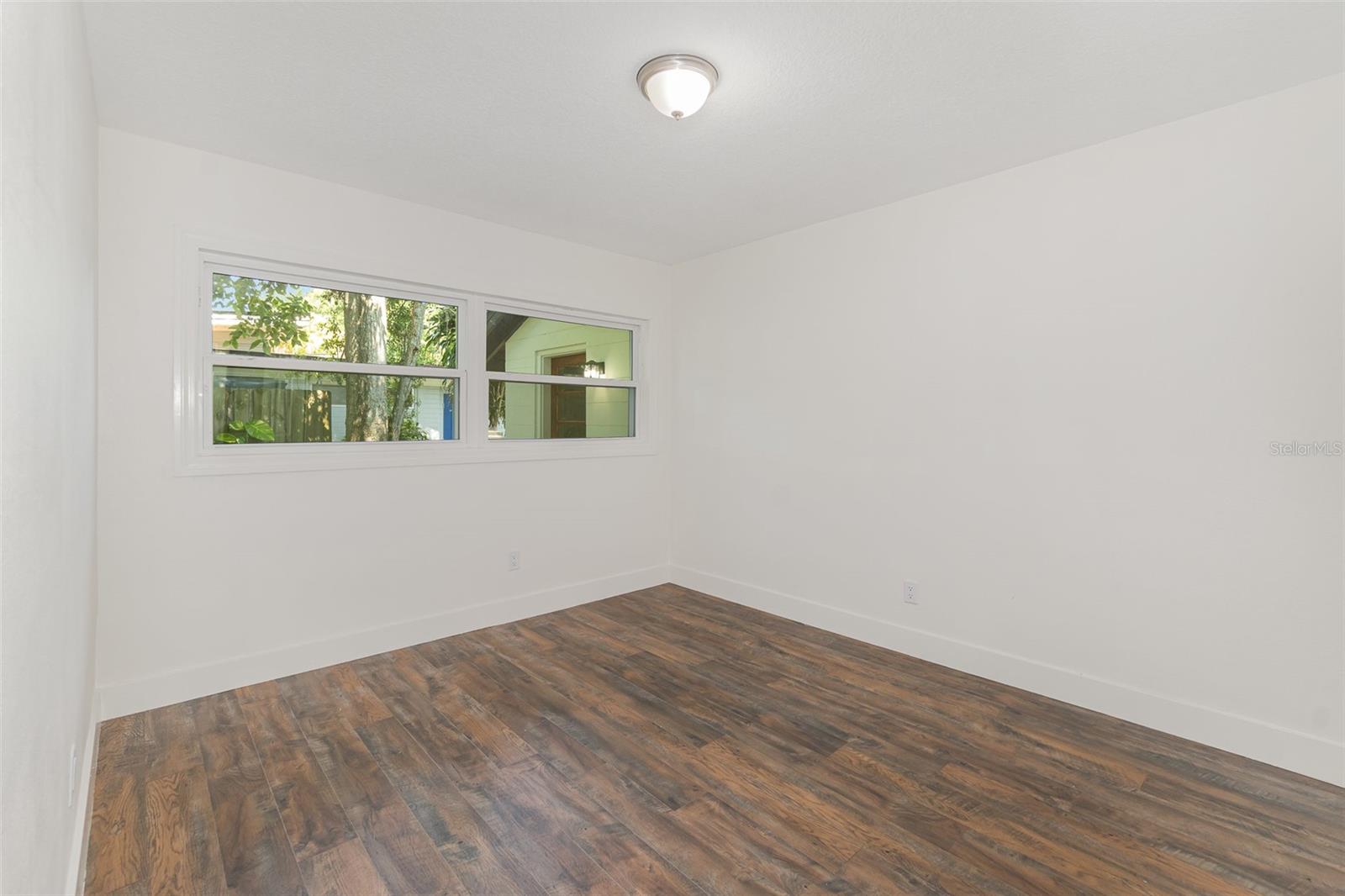 DOMMERICH ESTATES 1ST ADD - Residential Lease