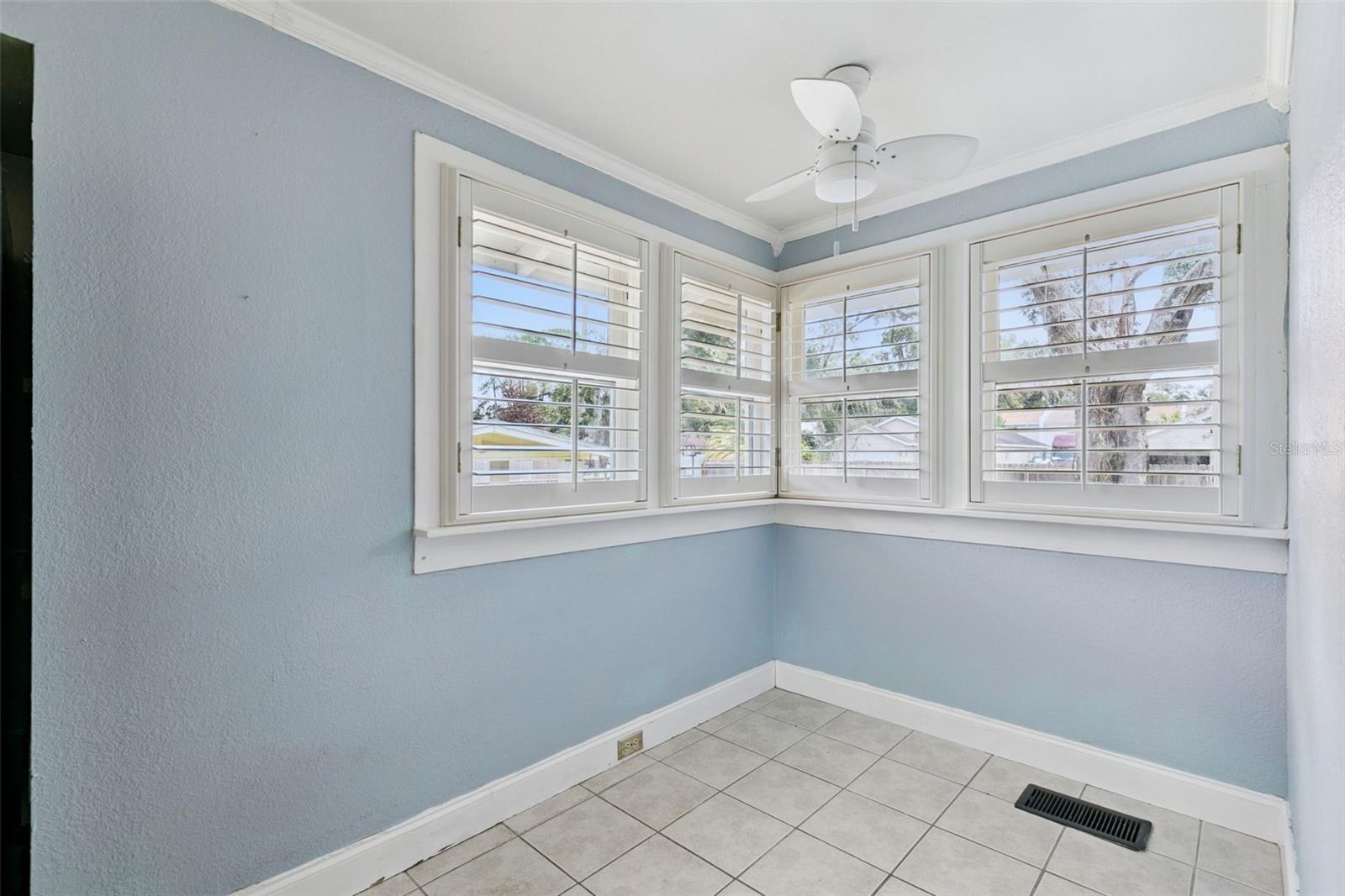 PINE HEIGHTS - Residential Lease
