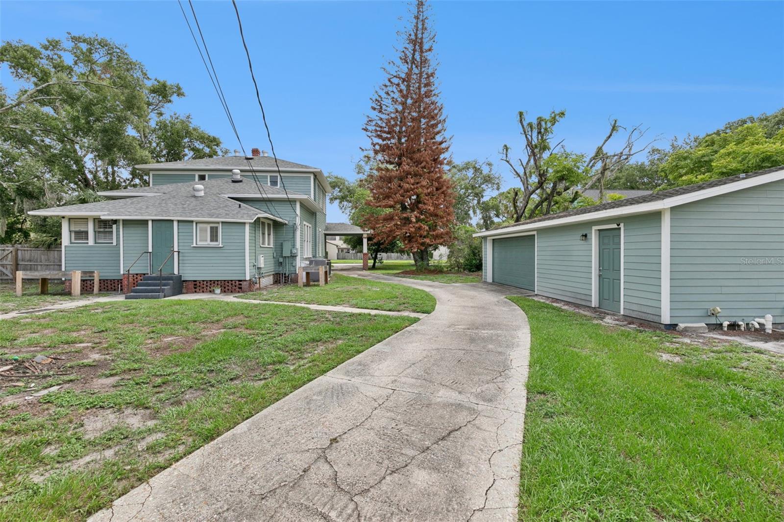 PINE HEIGHTS - Residential Lease